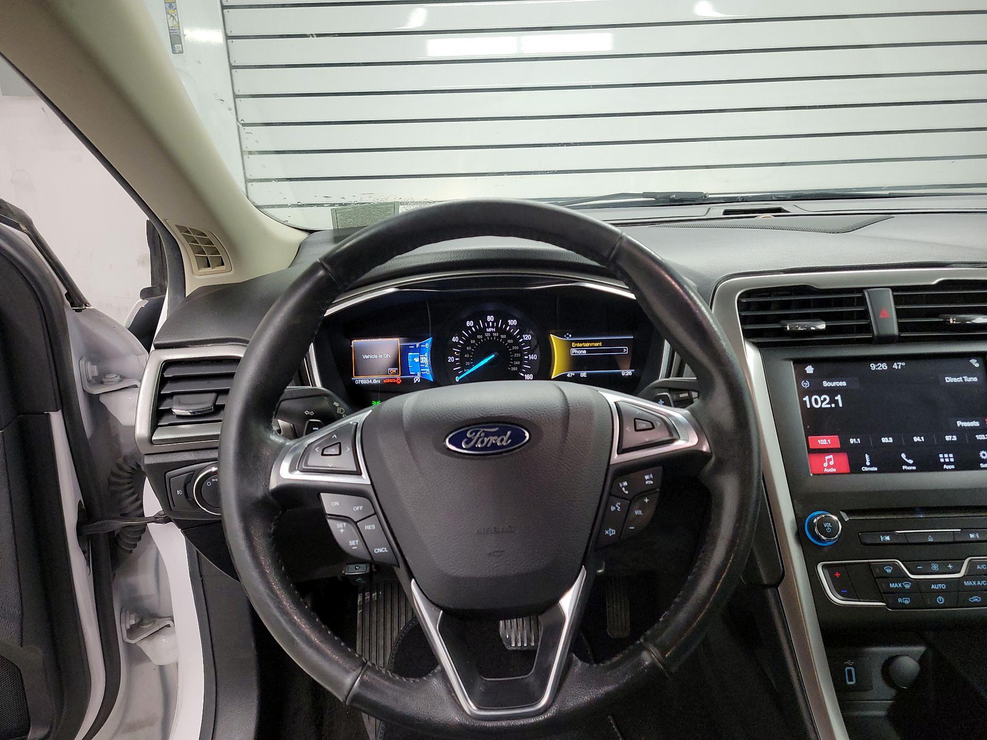 Thumbnail: 2017 Ford Fusion - 10