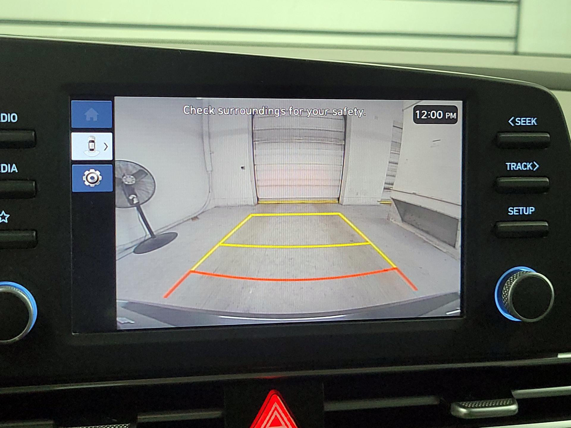 Thumbnail: 2024 Hyundai Elantra - 14