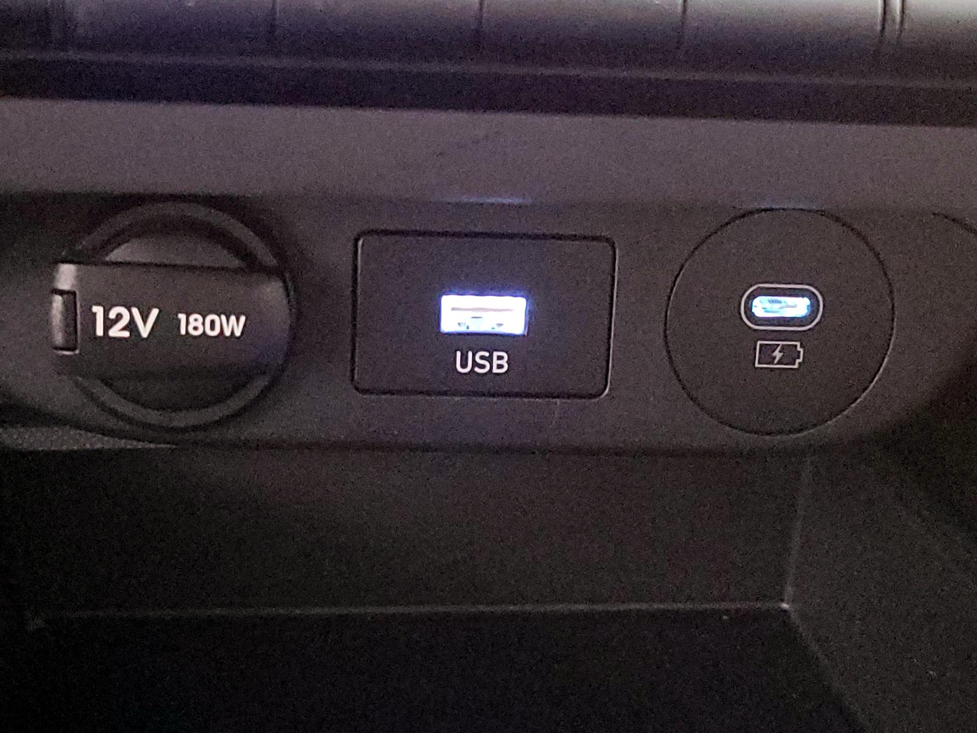 Thumbnail: 2024 Hyundai Elantra - 18