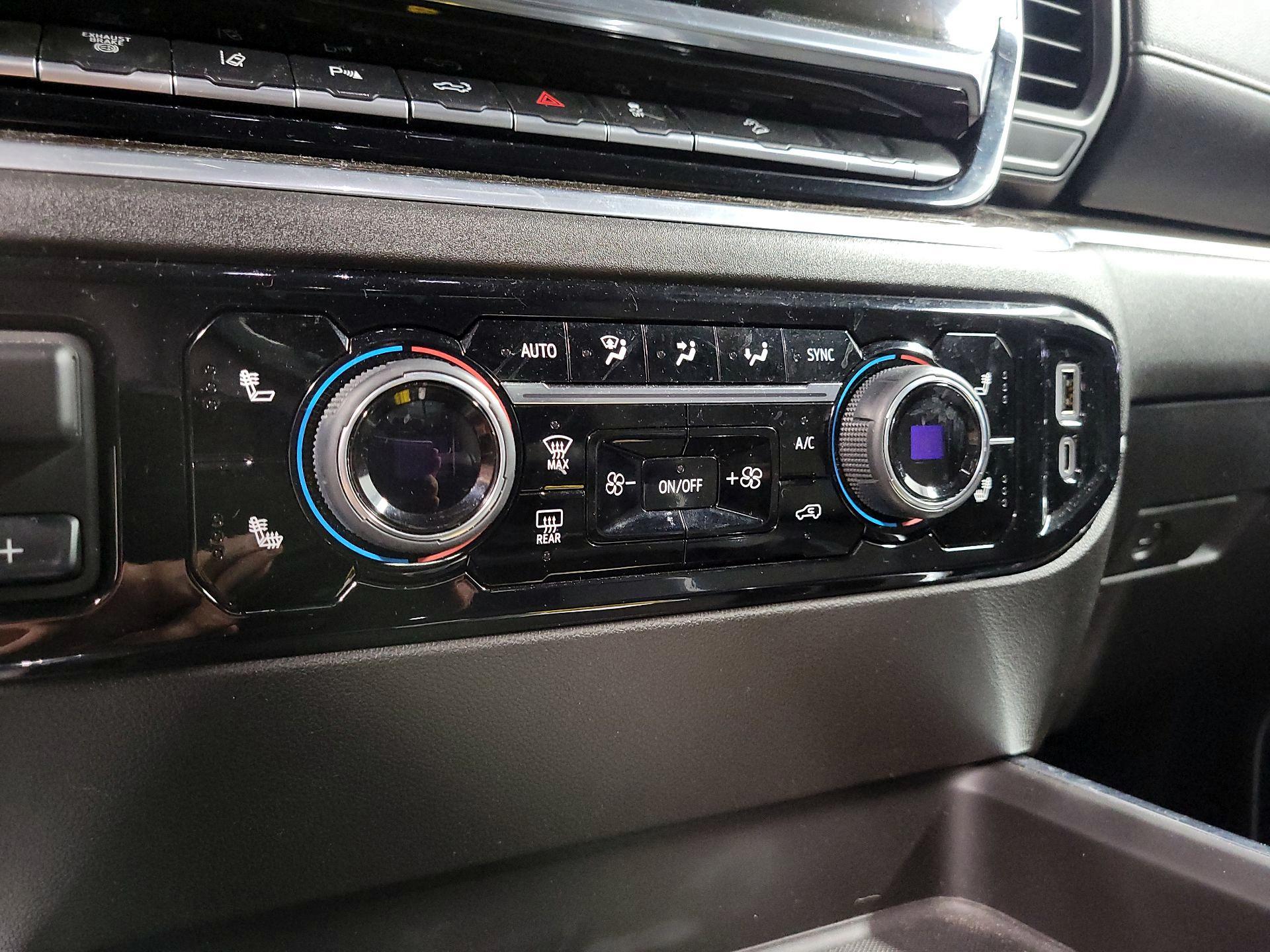 Thumbnail: 2025 Chevrolet Silverado 2500 - 16