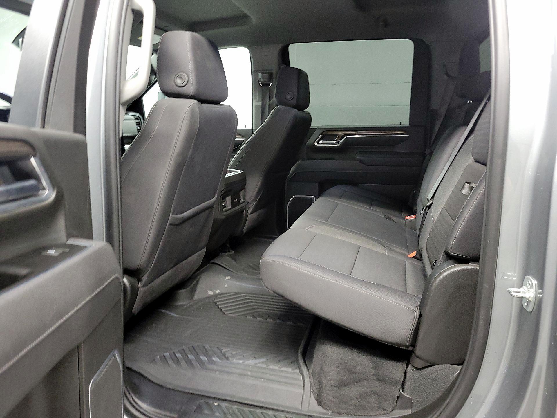 Thumbnail: 2025 Chevrolet Silverado 2500 - 19