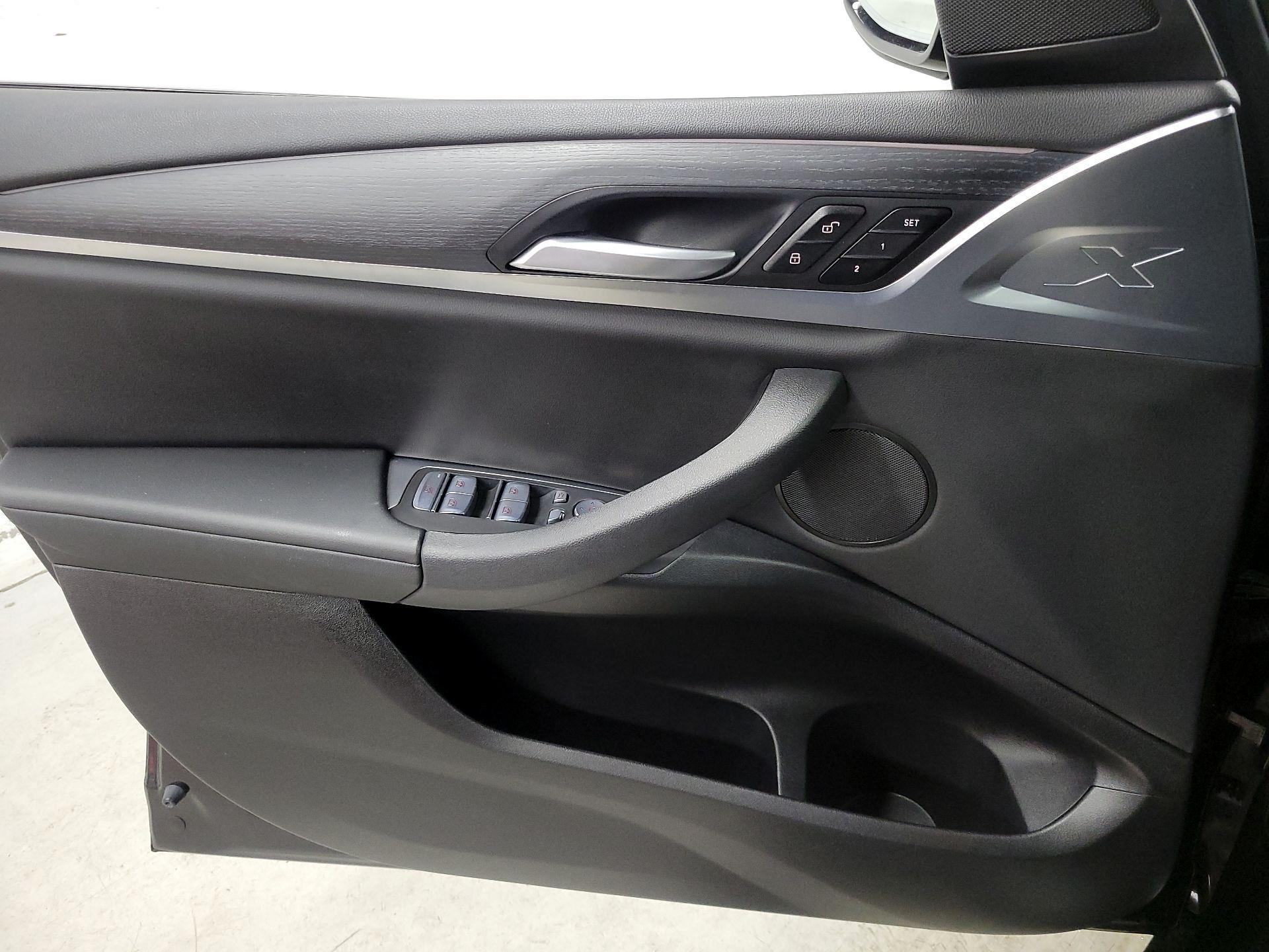 Thumbnail: 2022 BMW X3 - 12