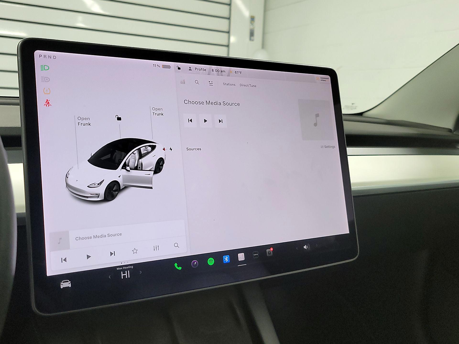 Thumbnail: 2022 Tesla Model 3 - 14
