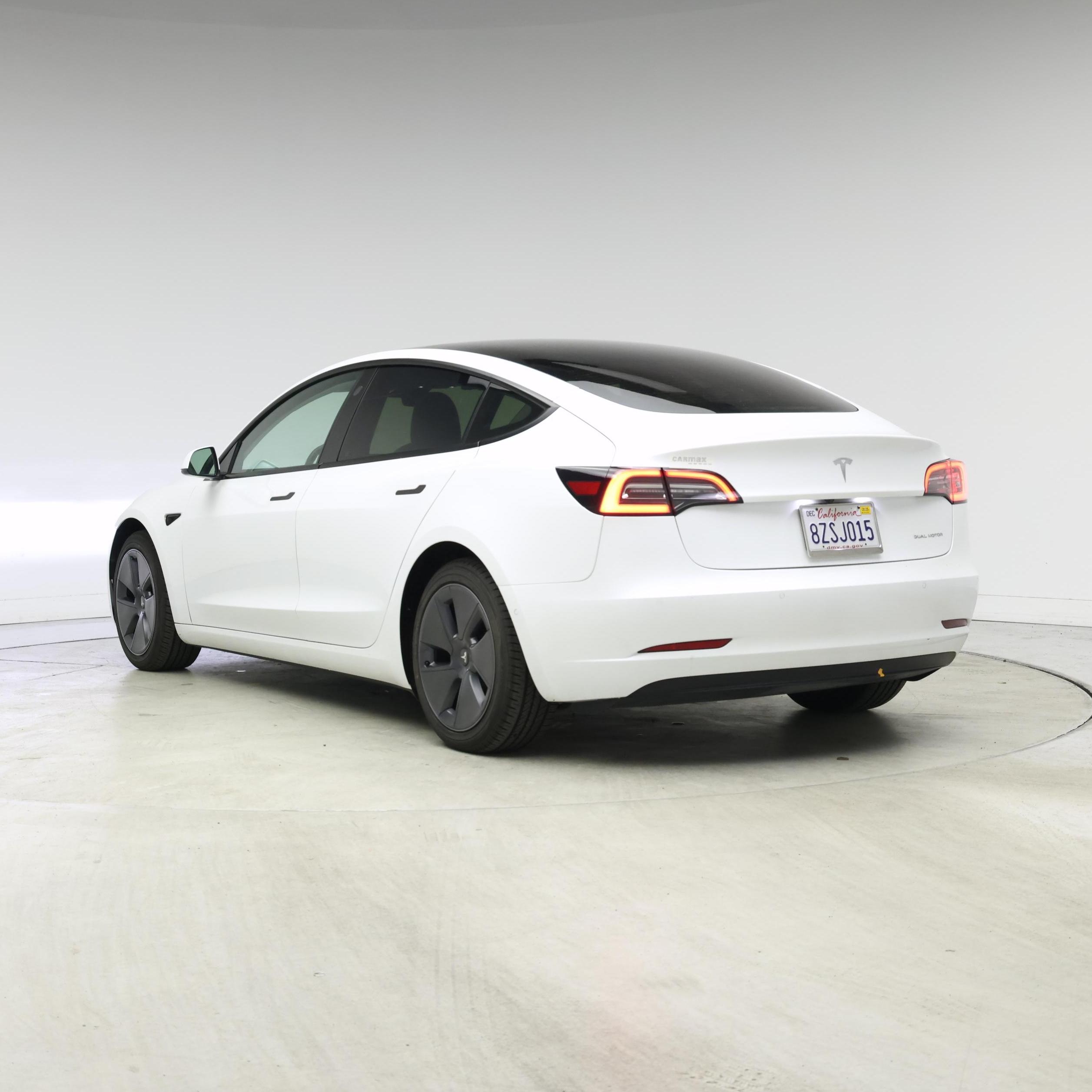 Thumbnail: 2022 Tesla Model 3 - 2