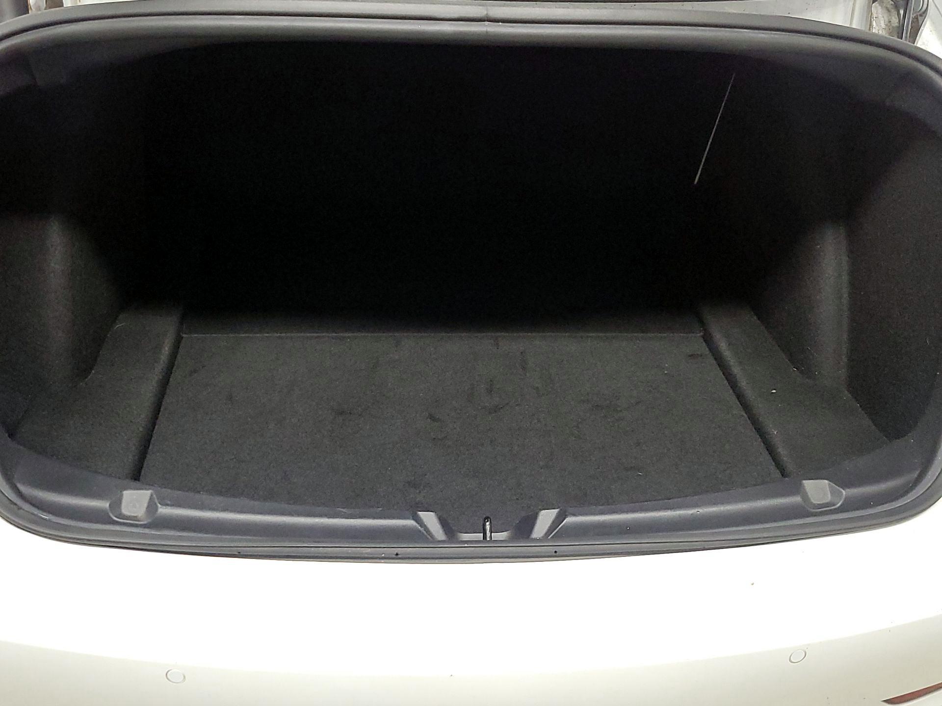 Thumbnail: 2022 Tesla Model 3 - 19