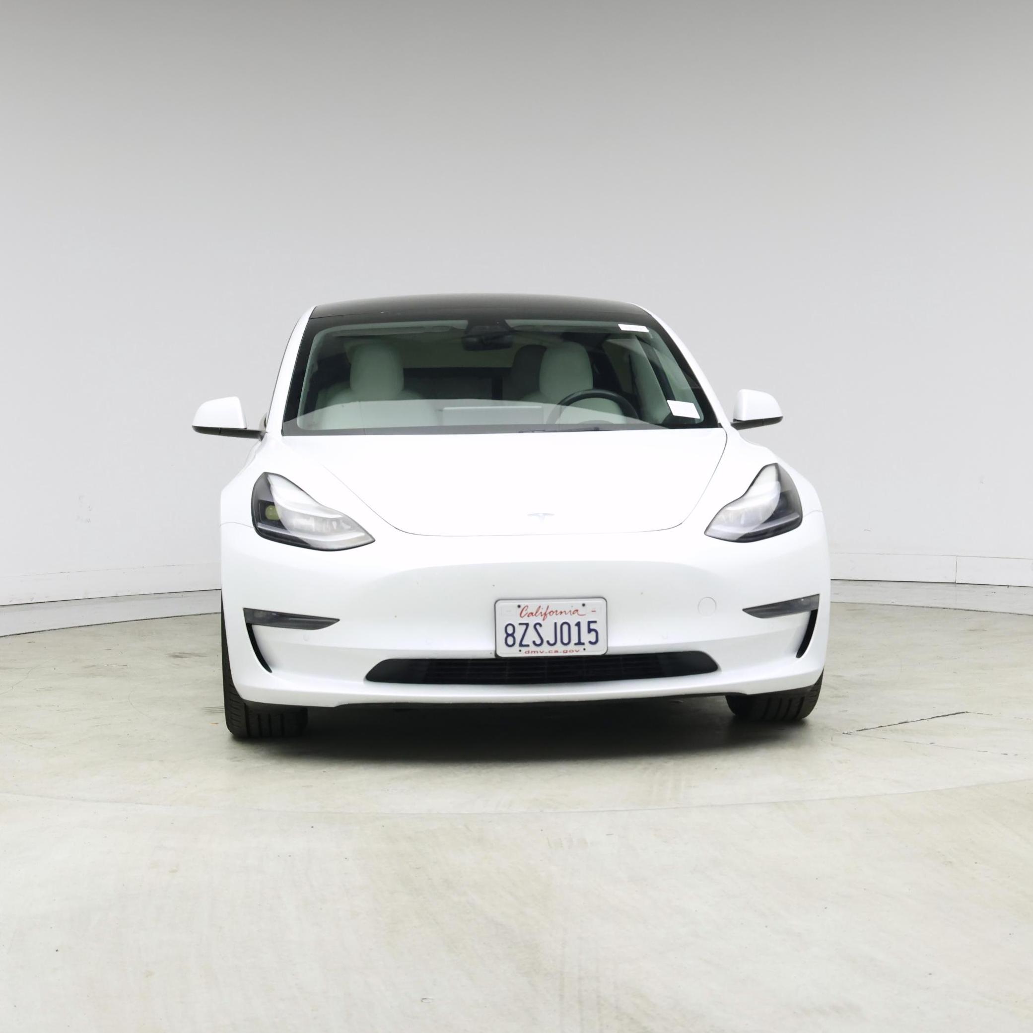 Thumbnail: 2022 Tesla Model 3 - 5