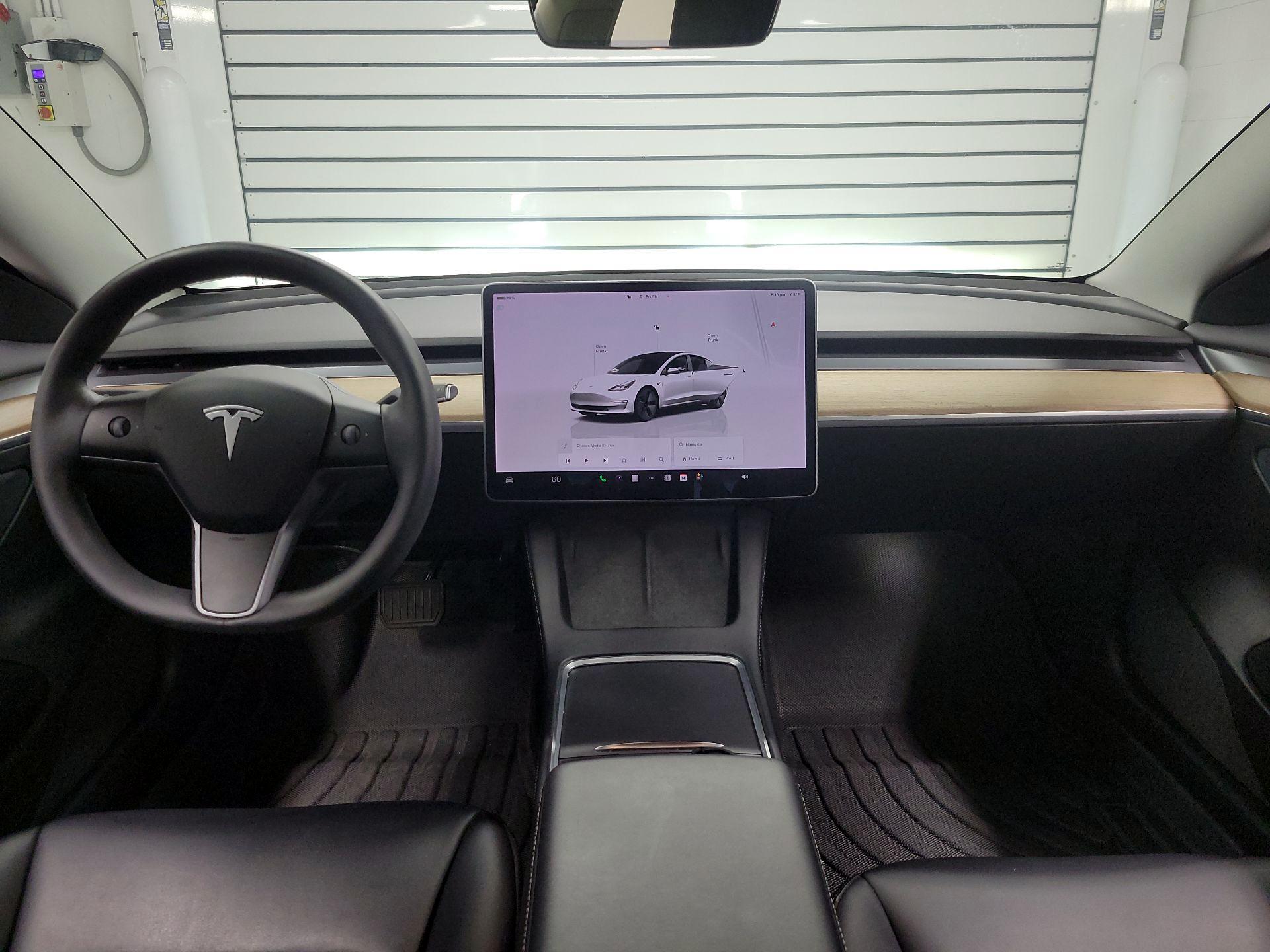 Thumbnail: 2022 Tesla Model 3 - 9