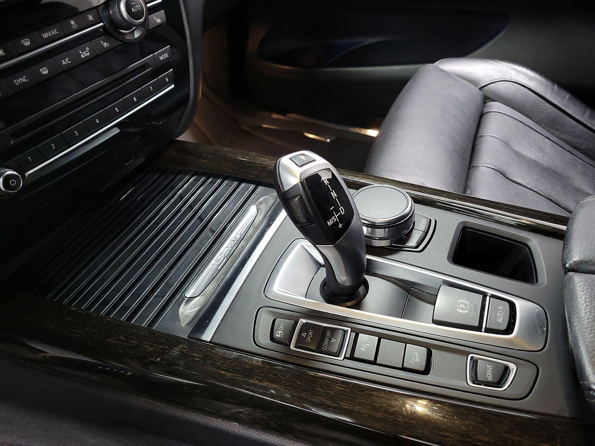 Thumbnail: 2018 BMW X5 - 18