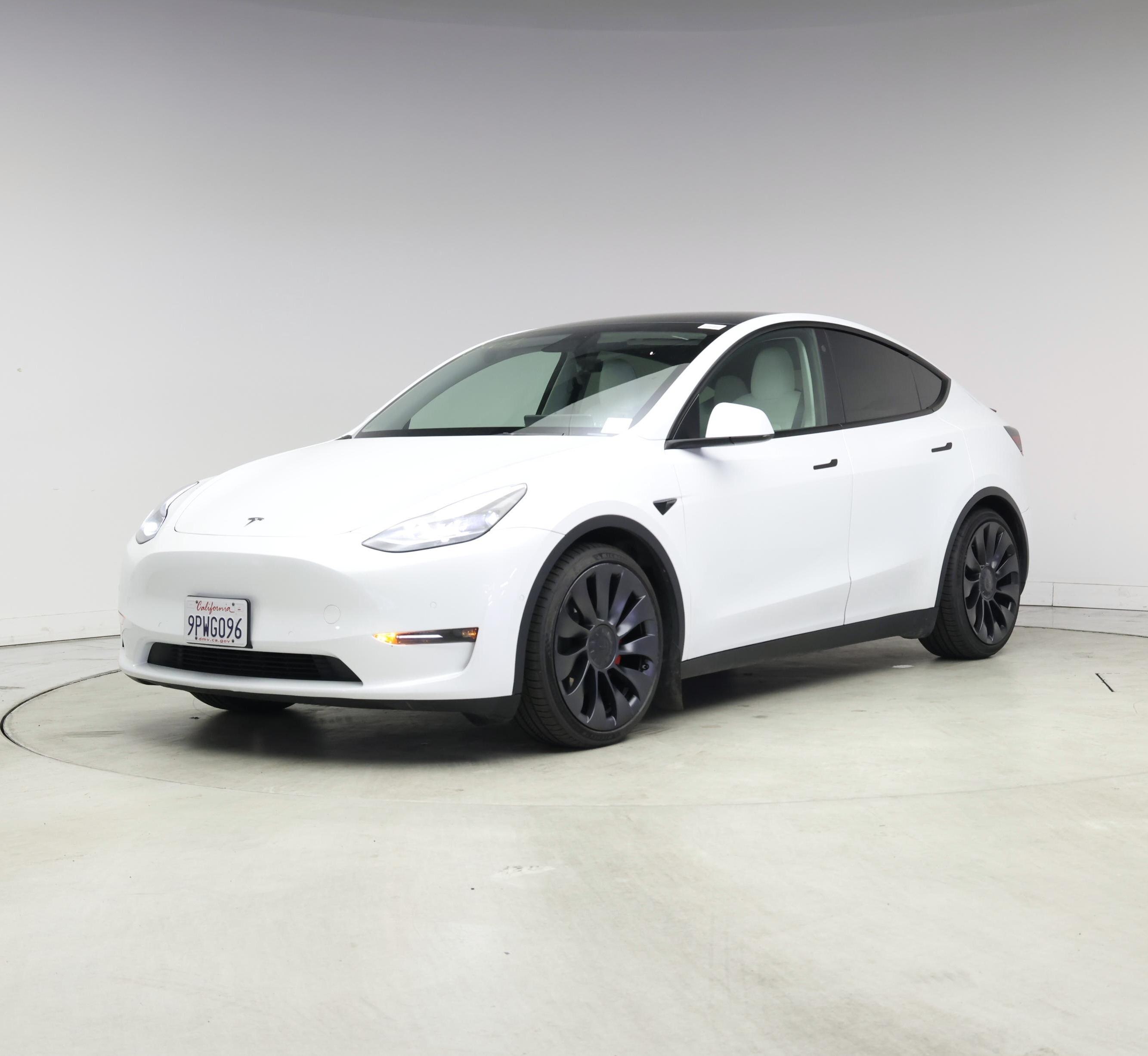 Thumbnail: 2022 Tesla Model Y - 4