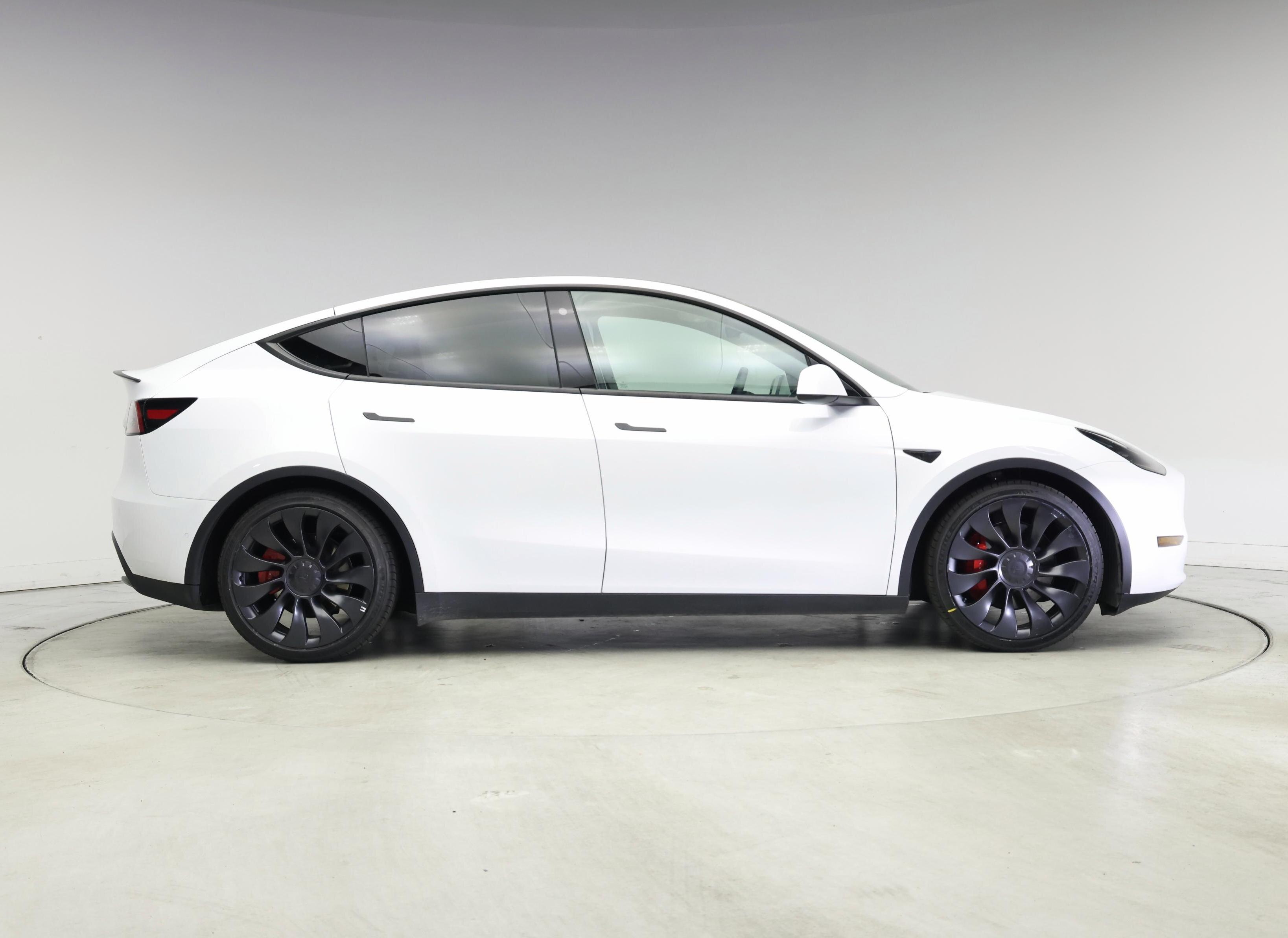 Thumbnail: 2022 Tesla Model Y - 7