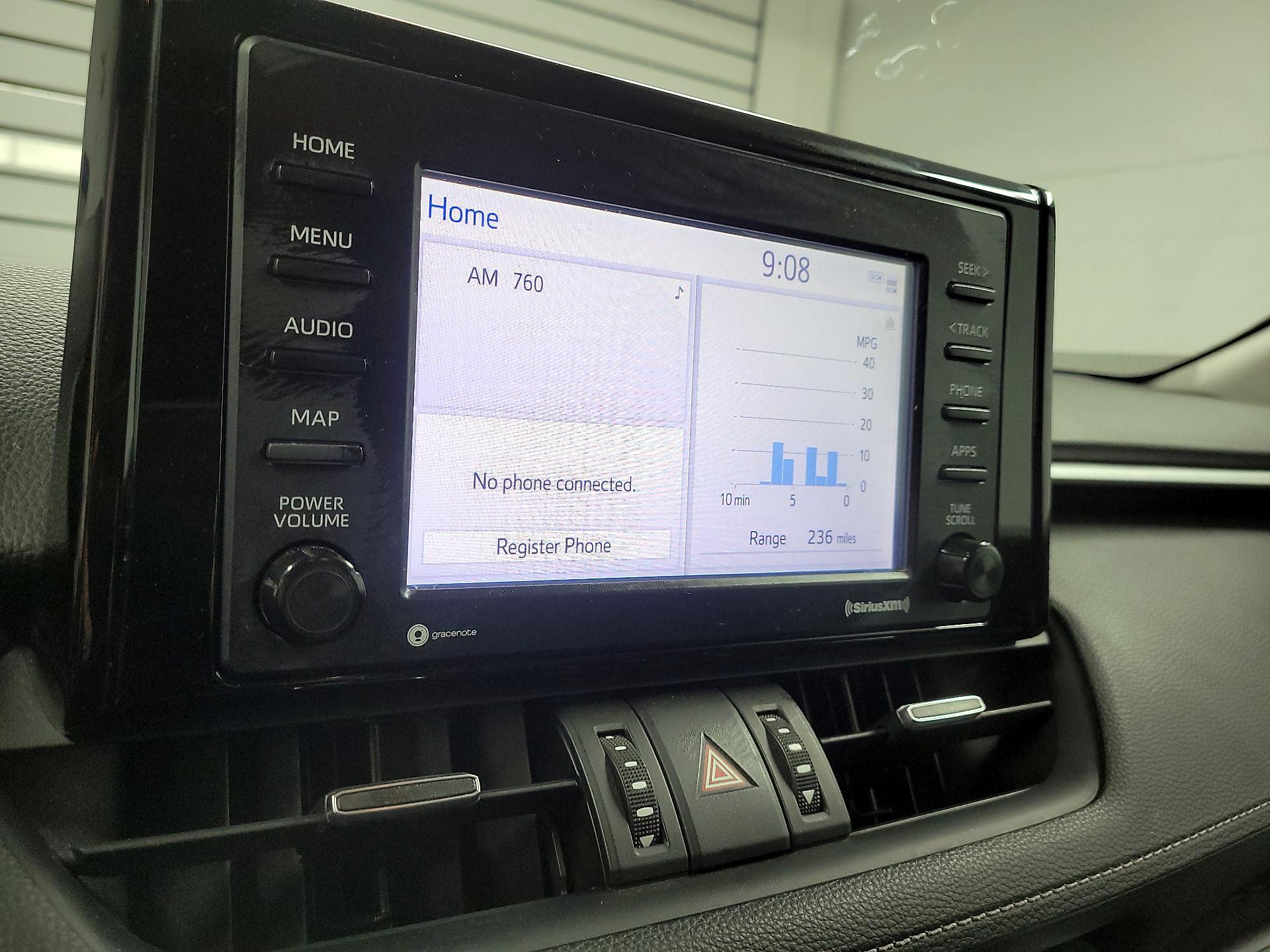 Thumbnail: 2021 Toyota RAV4 - 15