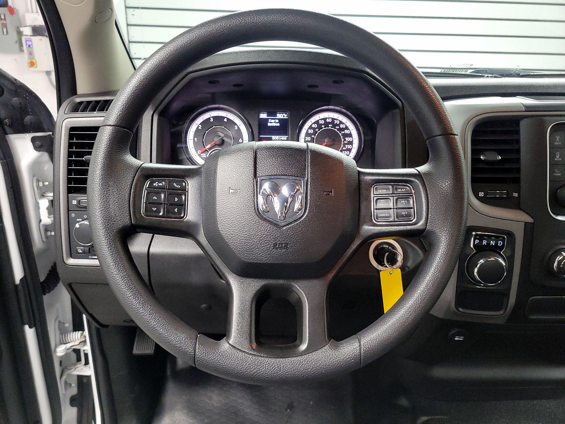 Thumbnail: 2022 RAM 1500 Classic - 10