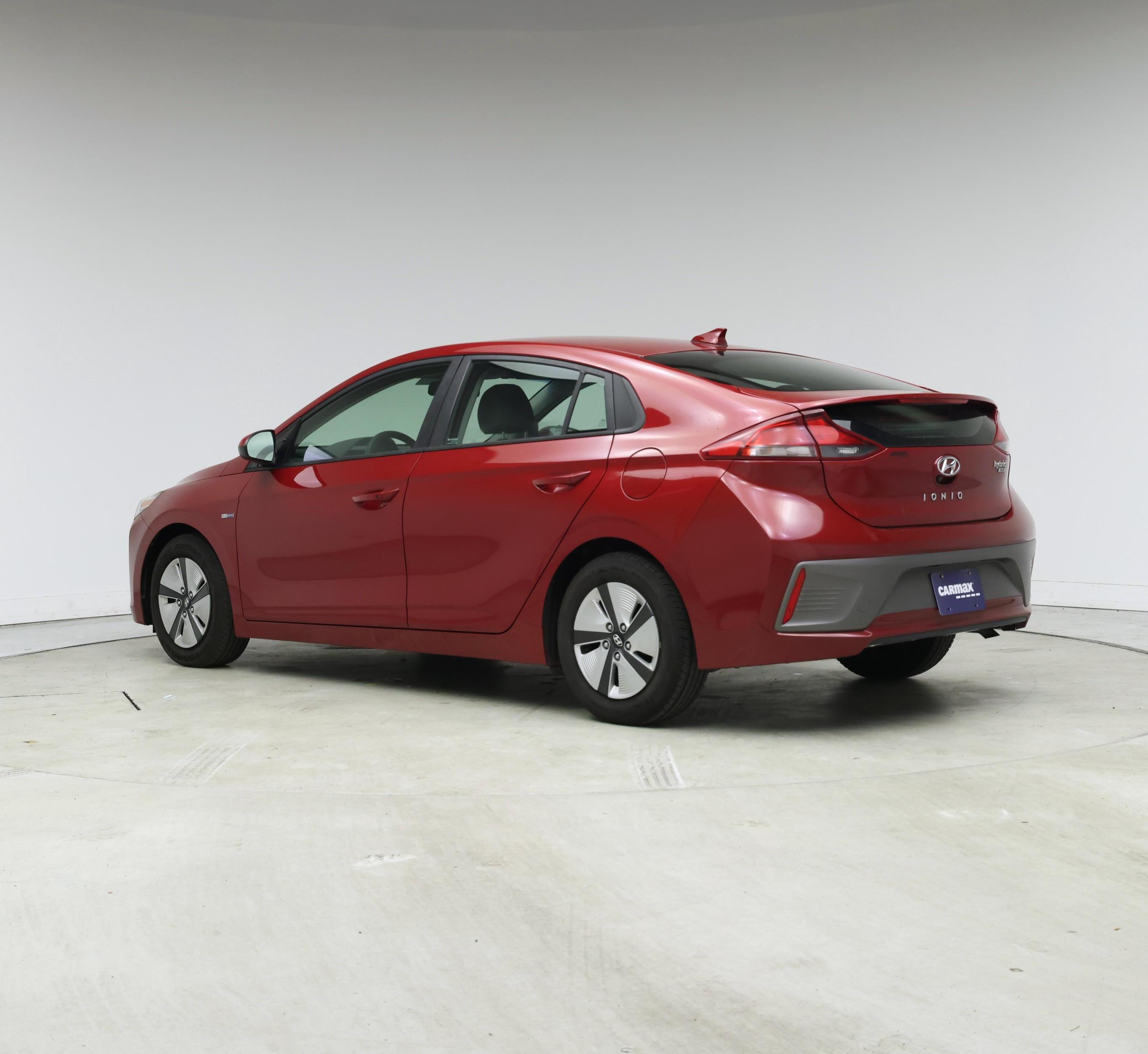 Thumbnail: 2020 Hyundai Ioniq - 2