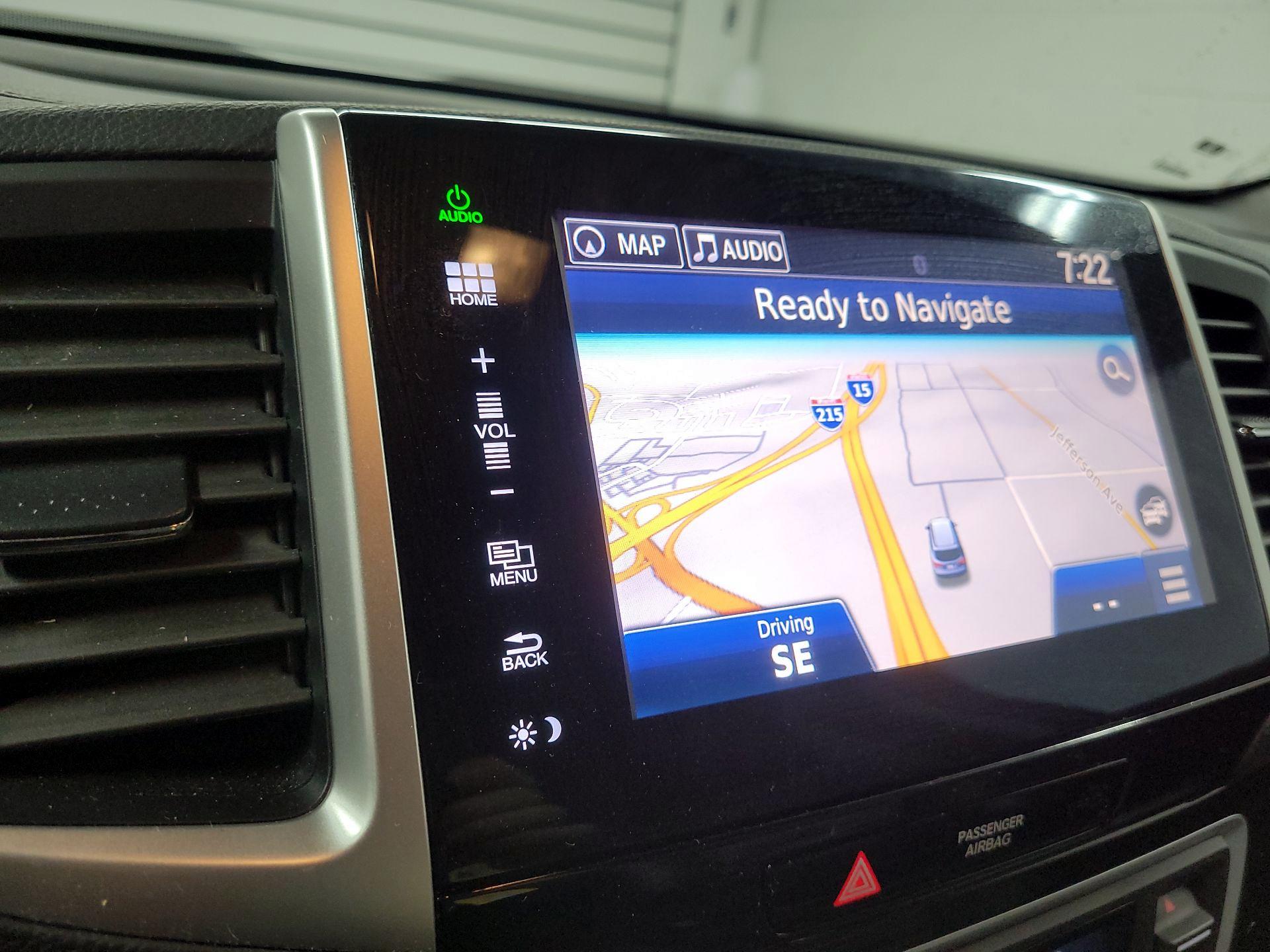 Thumbnail: 2016 Honda Pilot - 14