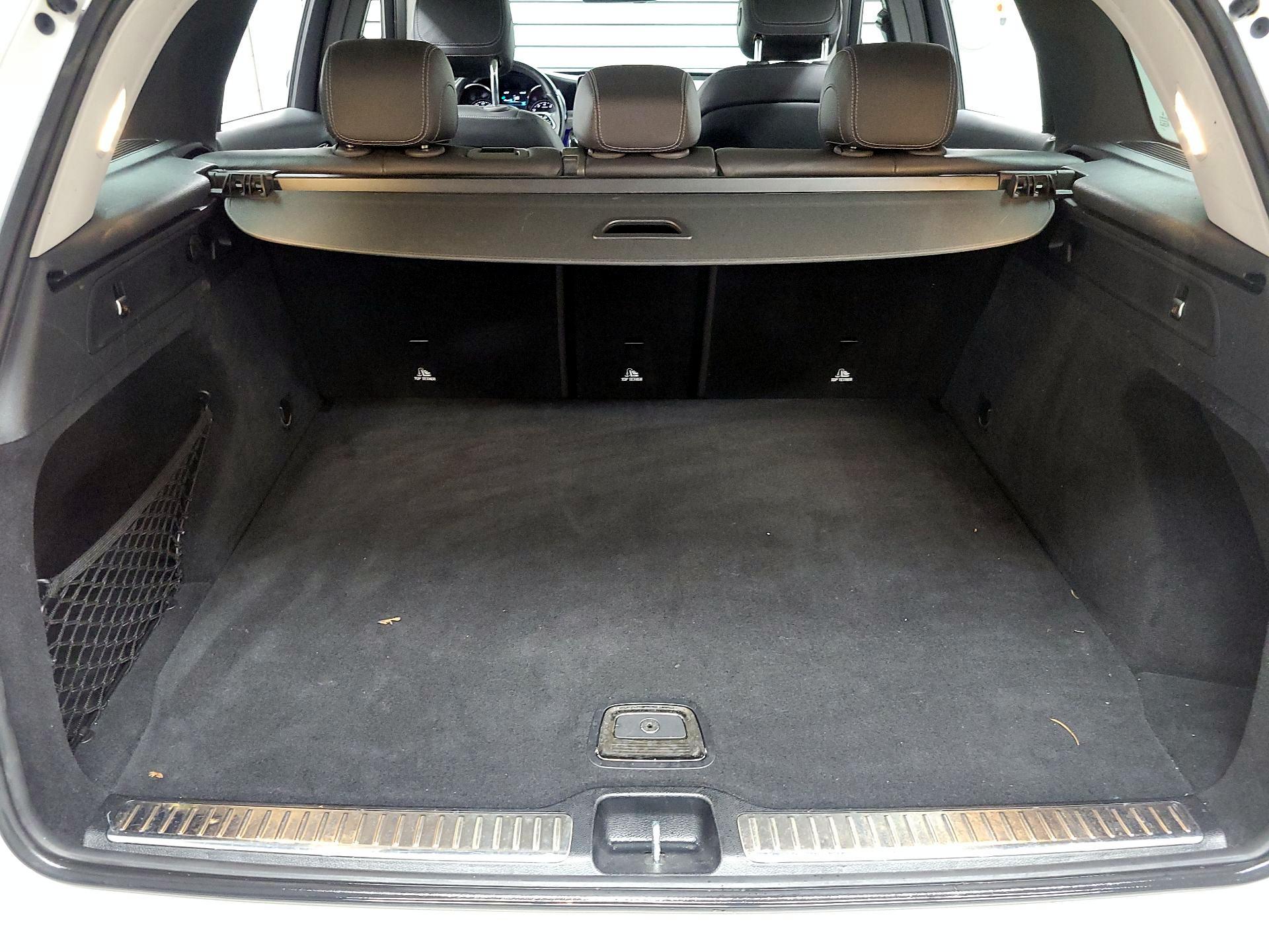 Thumbnail: 2021 Mercedes-Benz GLC - 19