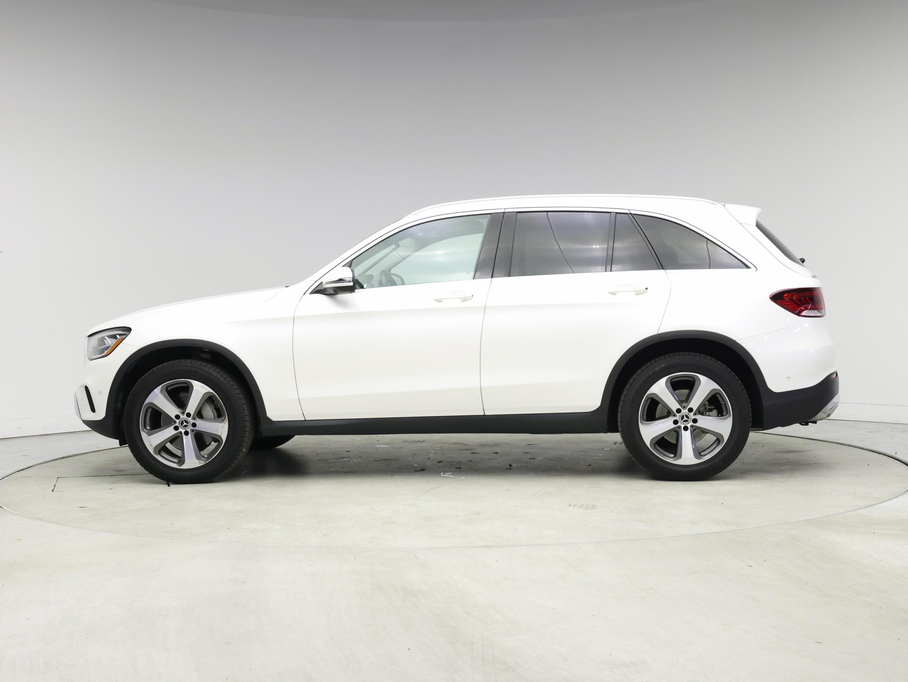 Thumbnail: 2021 Mercedes-Benz GLC - 3