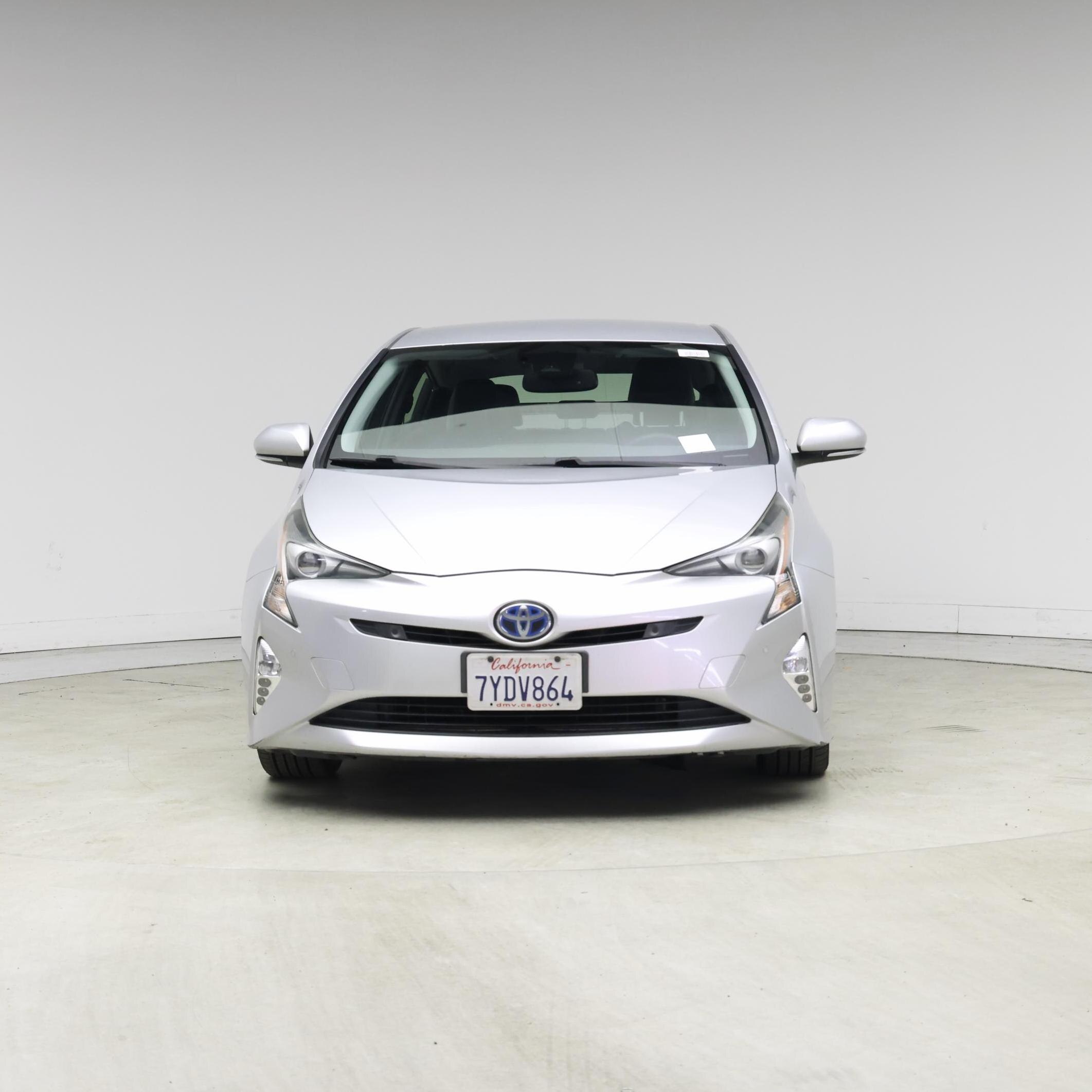 Thumbnail: 2017 Toyota Prius - 5