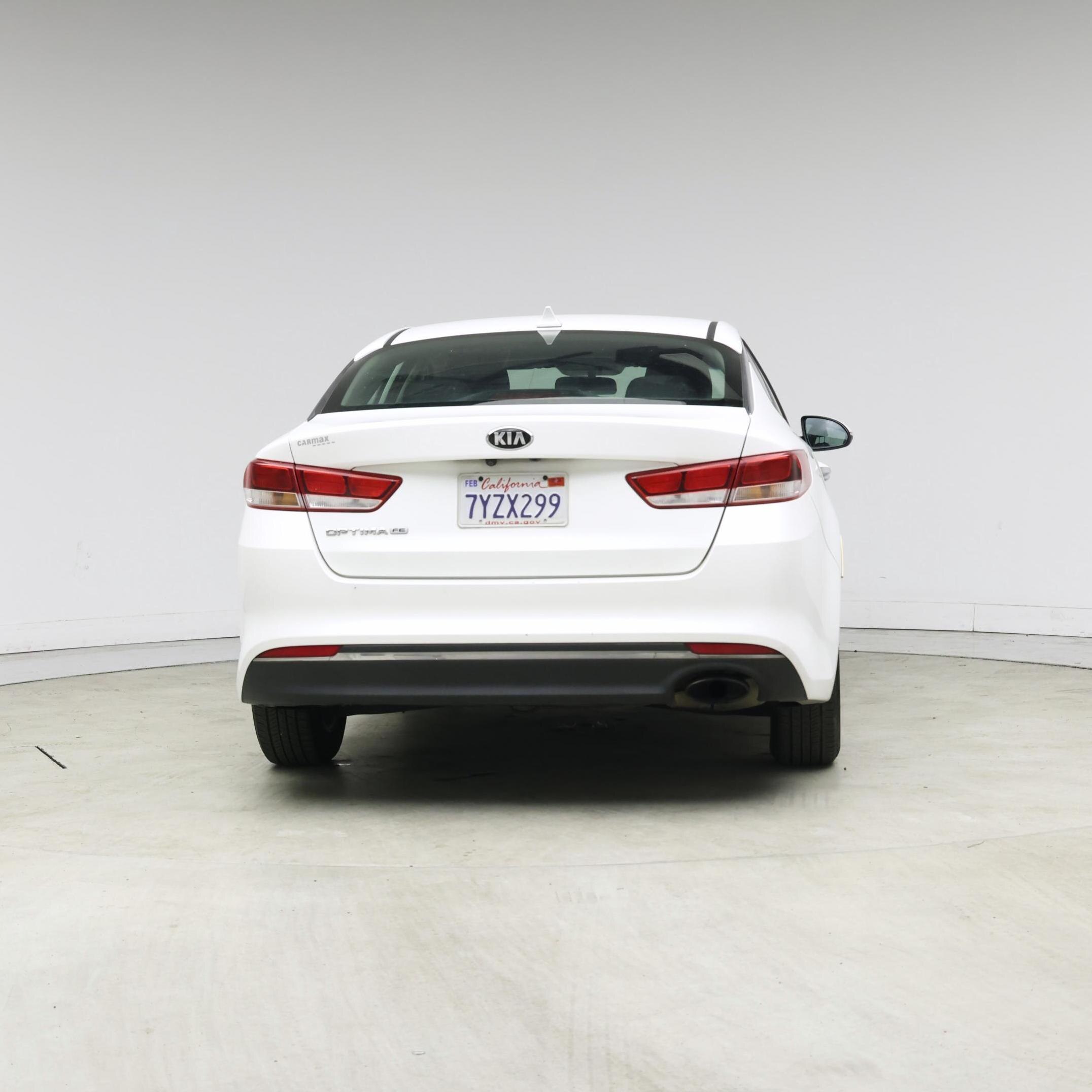 Thumbnail: 2016 Kia Optima - 8