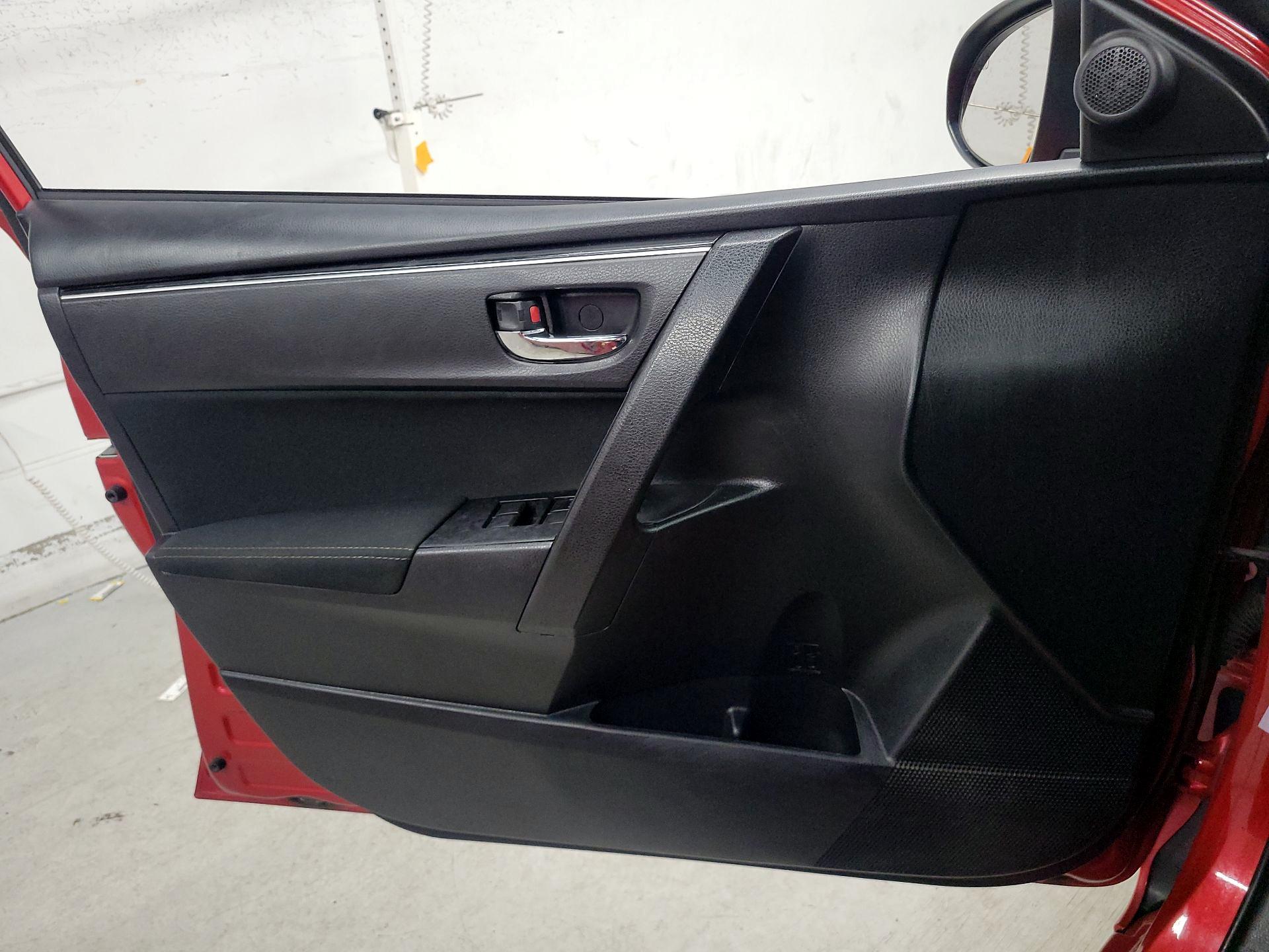 Thumbnail: 2019 Toyota Corolla - 12