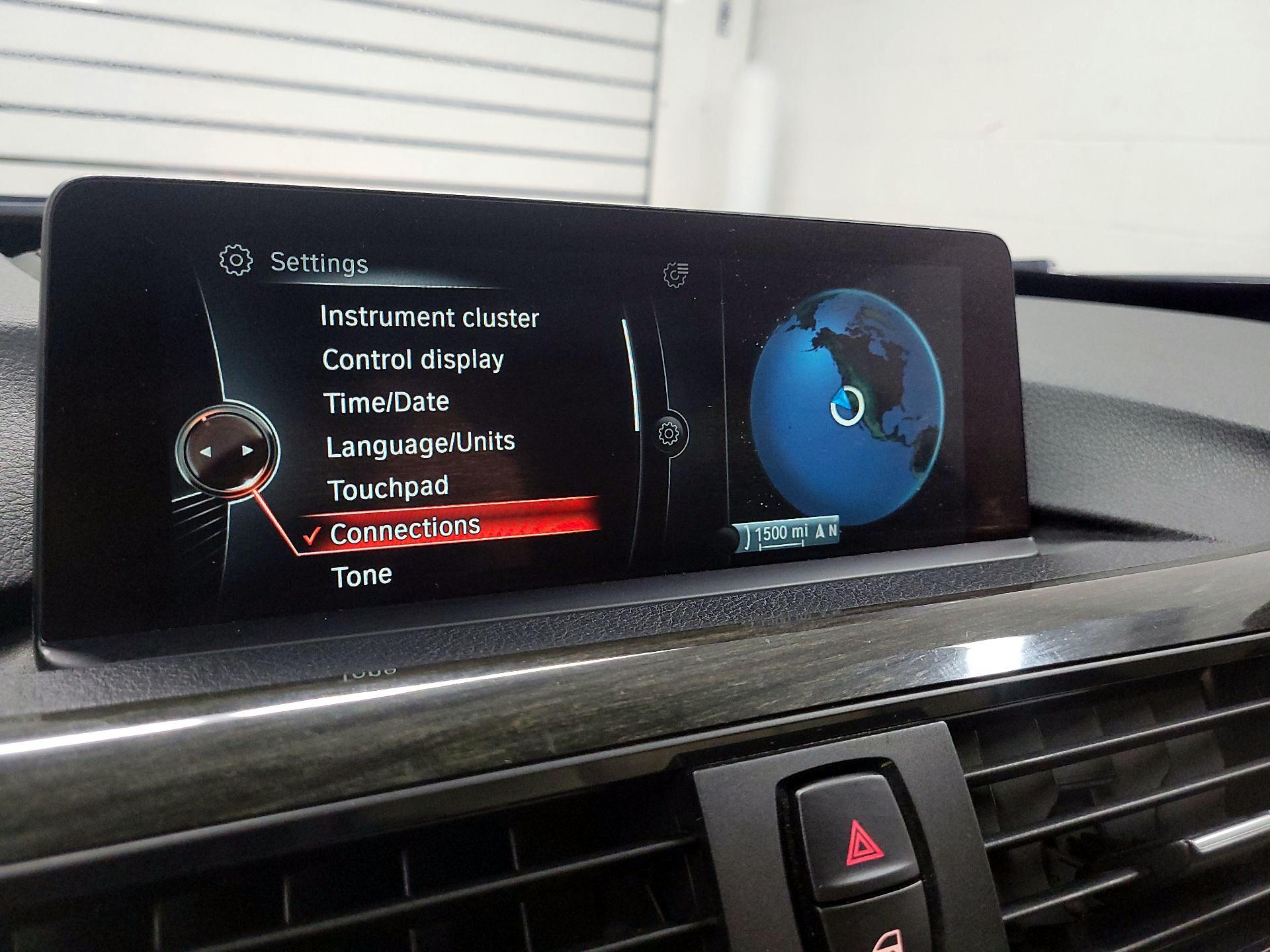 Thumbnail: 2016 BMW 3 Series - 14