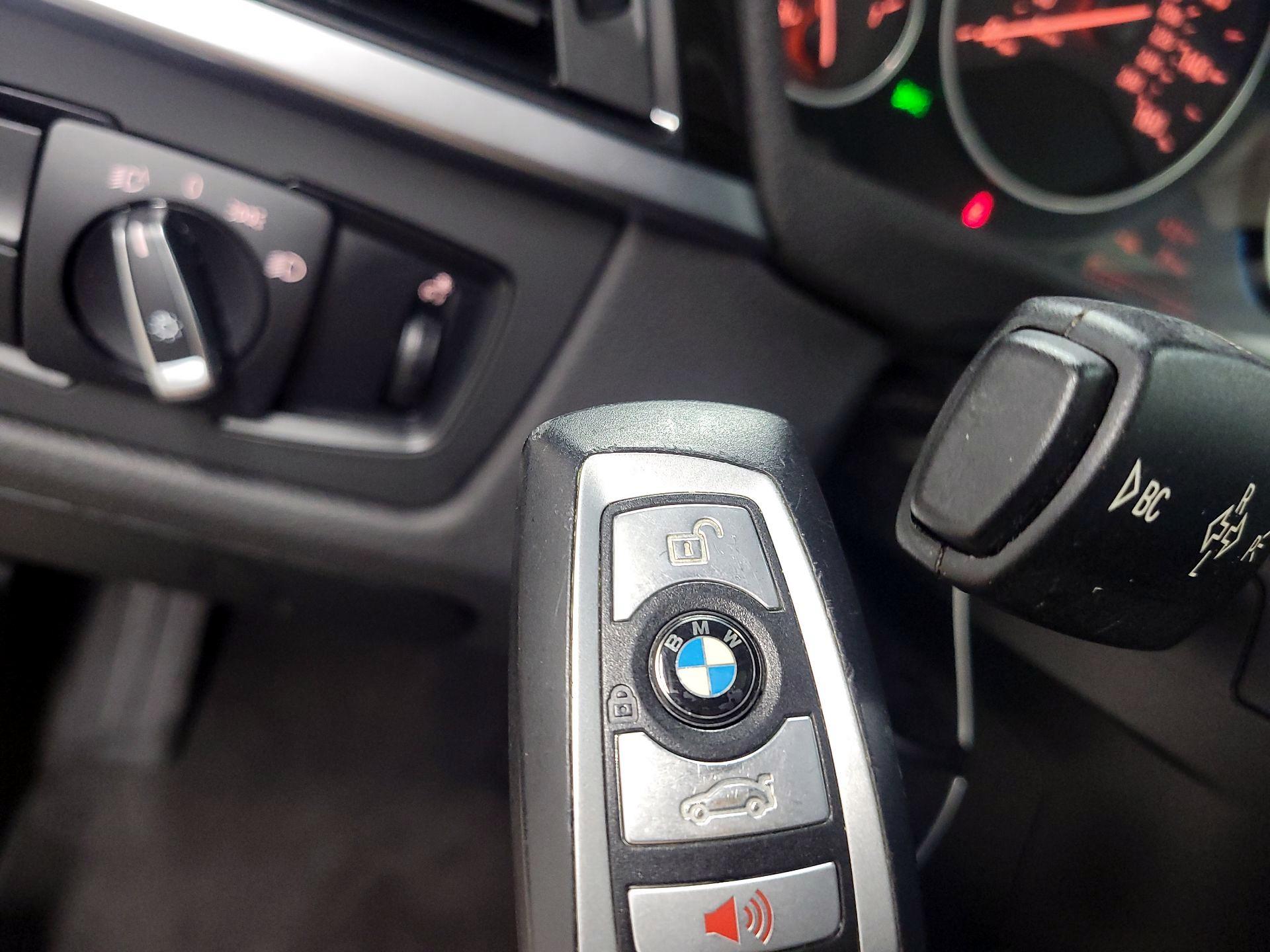 Thumbnail: 2016 BMW 3 Series - 20