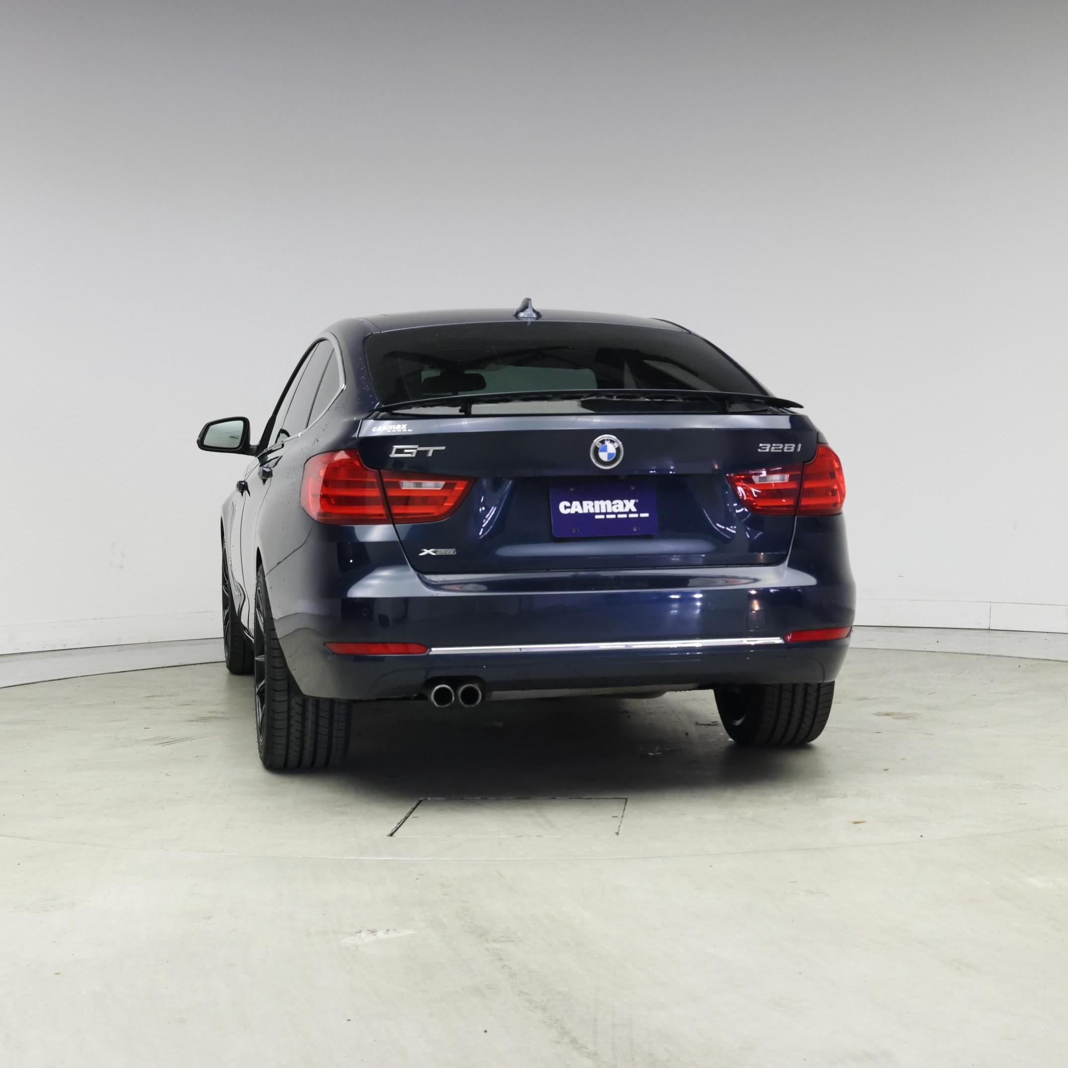 Thumbnail: 2016 BMW 3 Series - 6