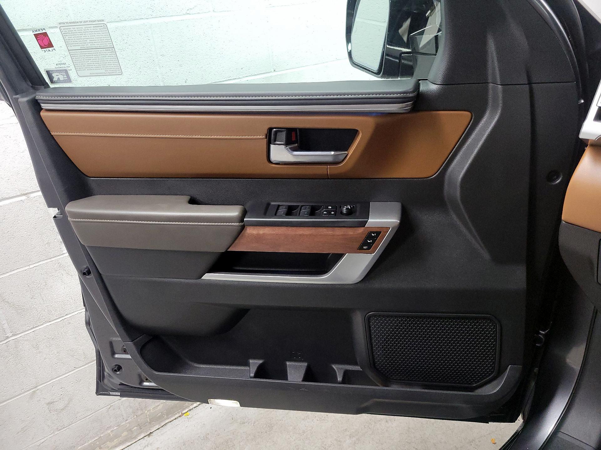 Thumbnail: 2024 Toyota Tundra - 12