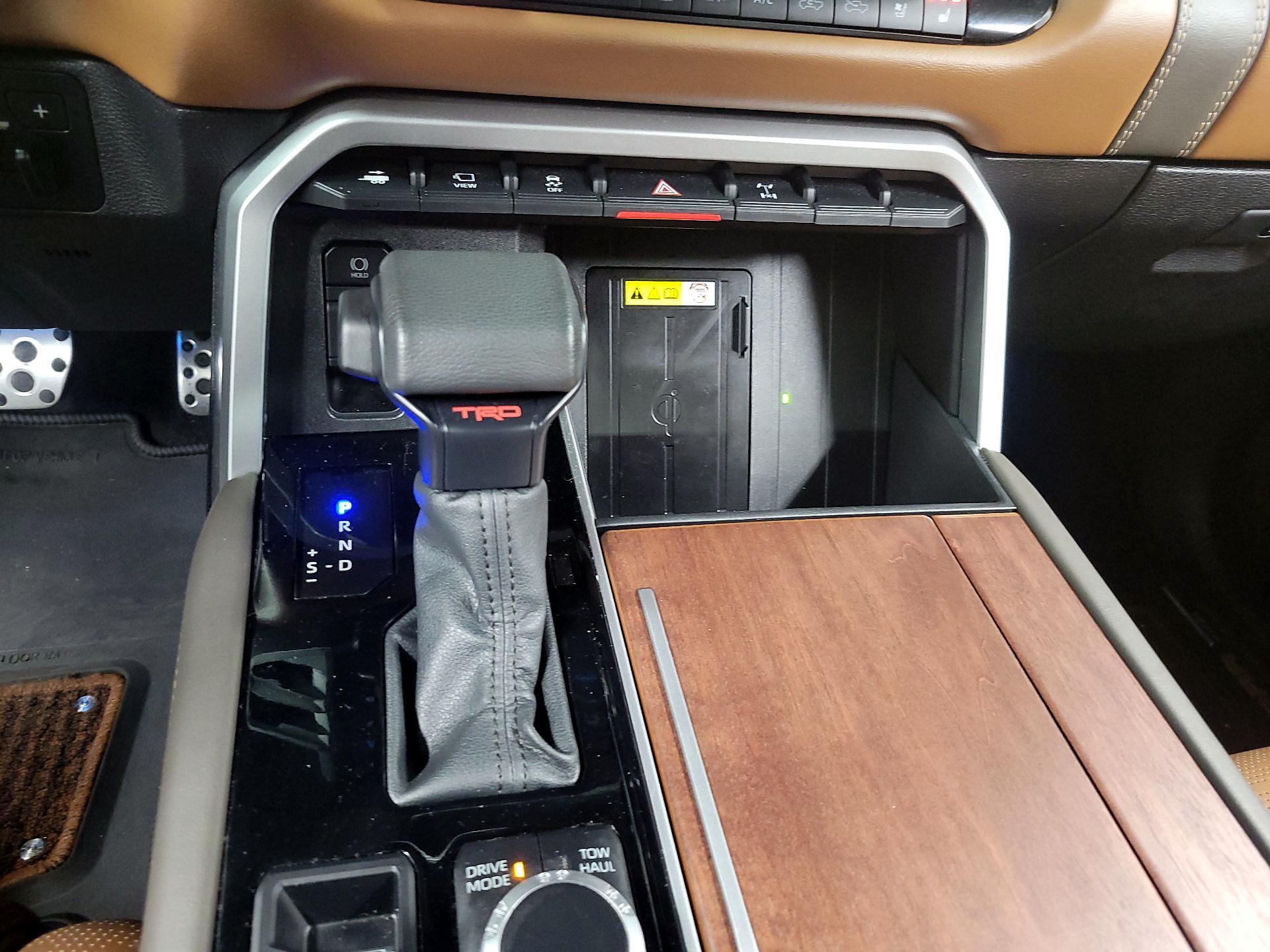 Thumbnail: 2024 Toyota Tundra - 17