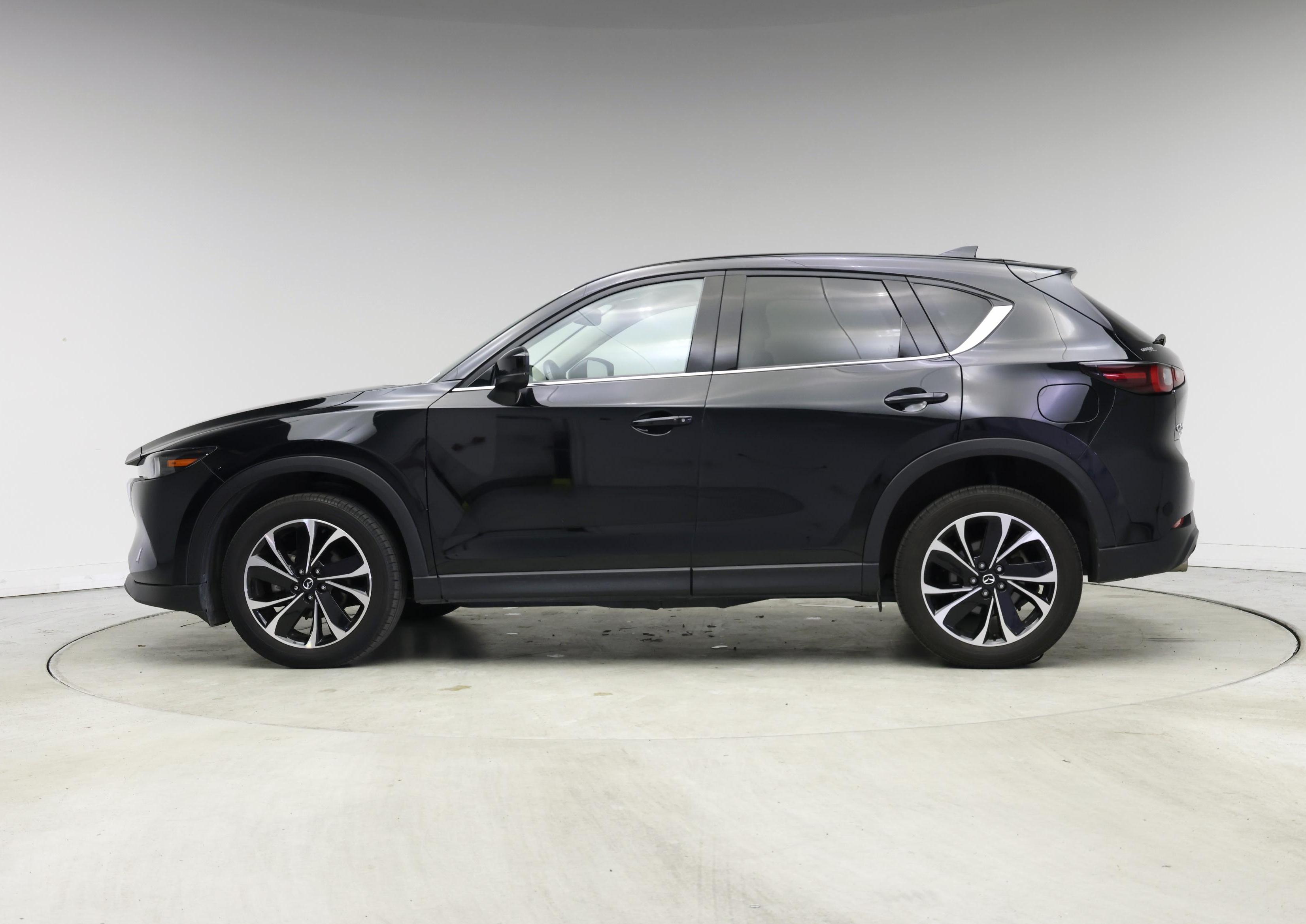 Thumbnail: 2022 Mazda CX-5 - 3