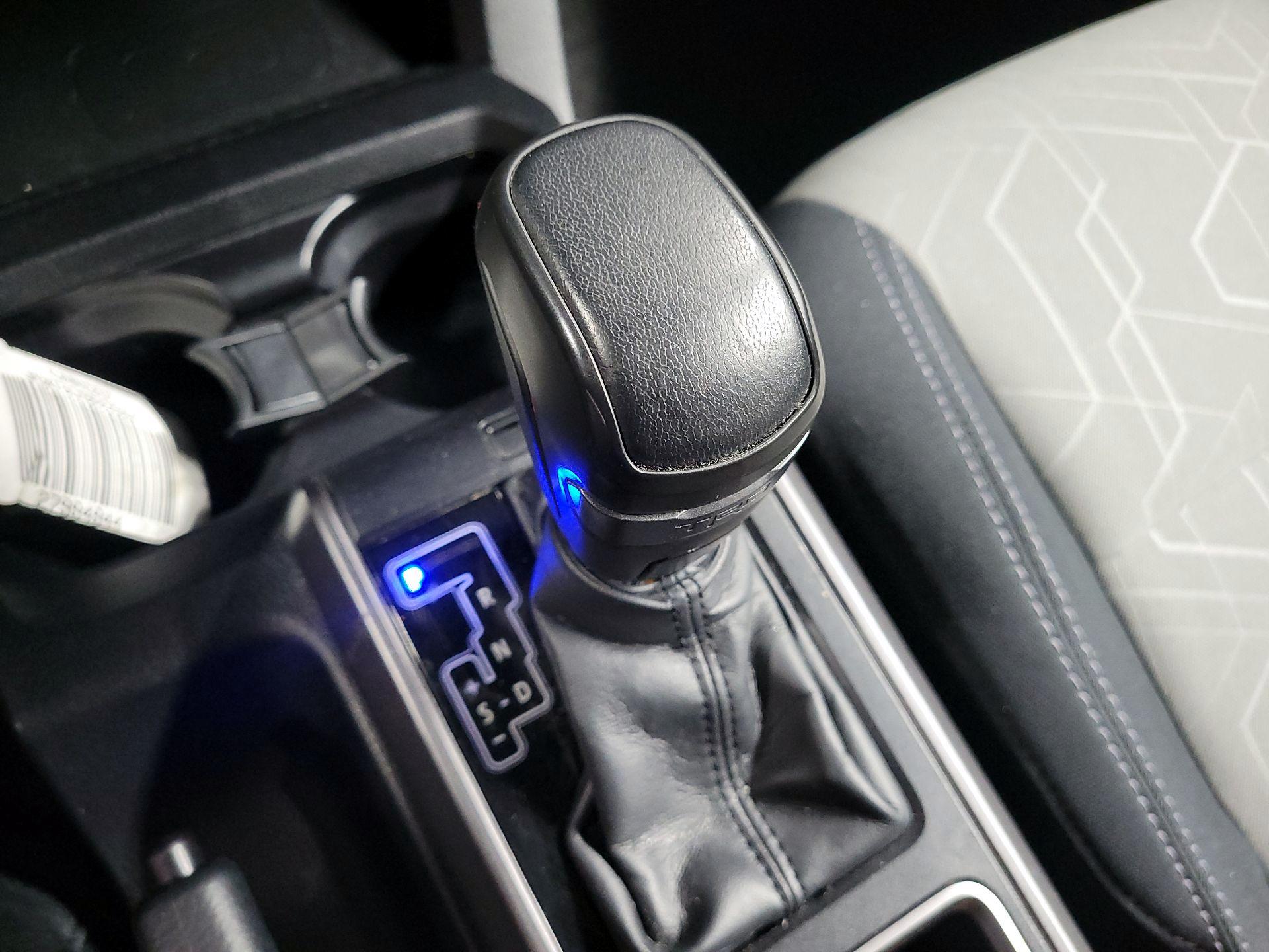 Thumbnail: 2022 Toyota Tacoma - 17