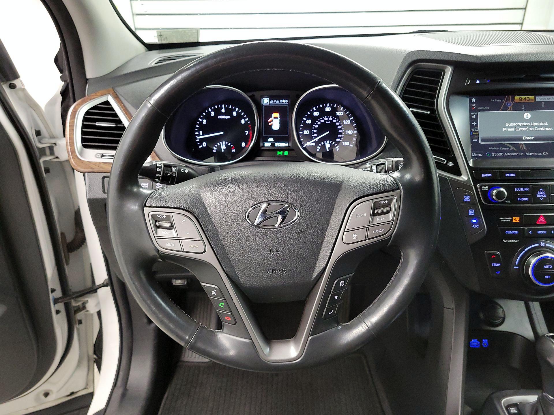 Thumbnail: 2017 Hyundai Santa Fe - 10