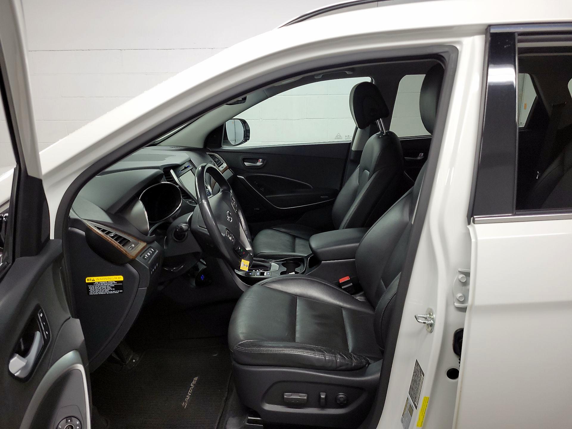 Thumbnail: 2017 Hyundai Santa Fe - 11