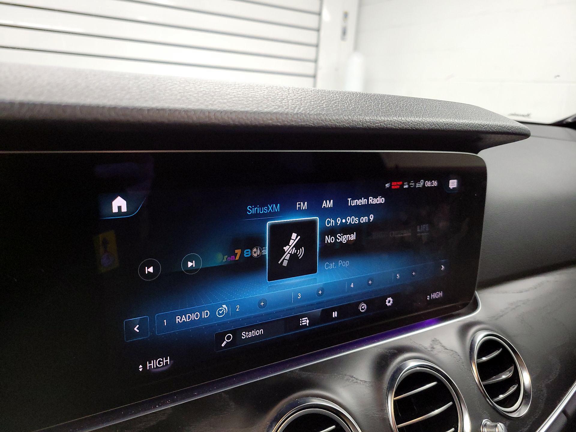 Thumbnail: 2023 Mercedes-Benz E-Class - 16