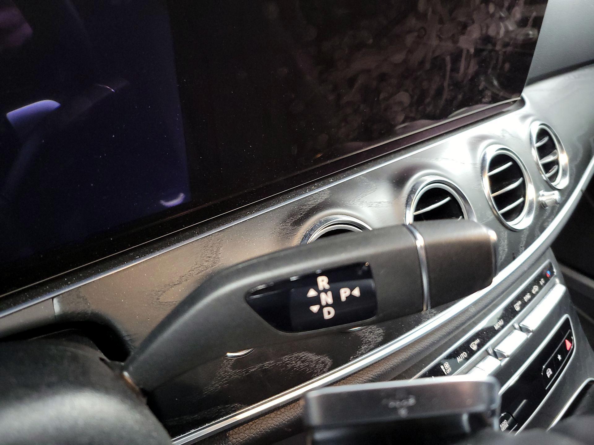 Thumbnail: 2023 Mercedes-Benz E-Class - 18