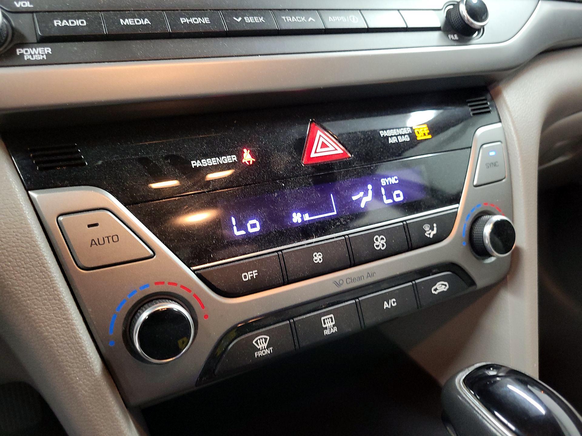 Thumbnail: 2017 Hyundai Elantra - 16