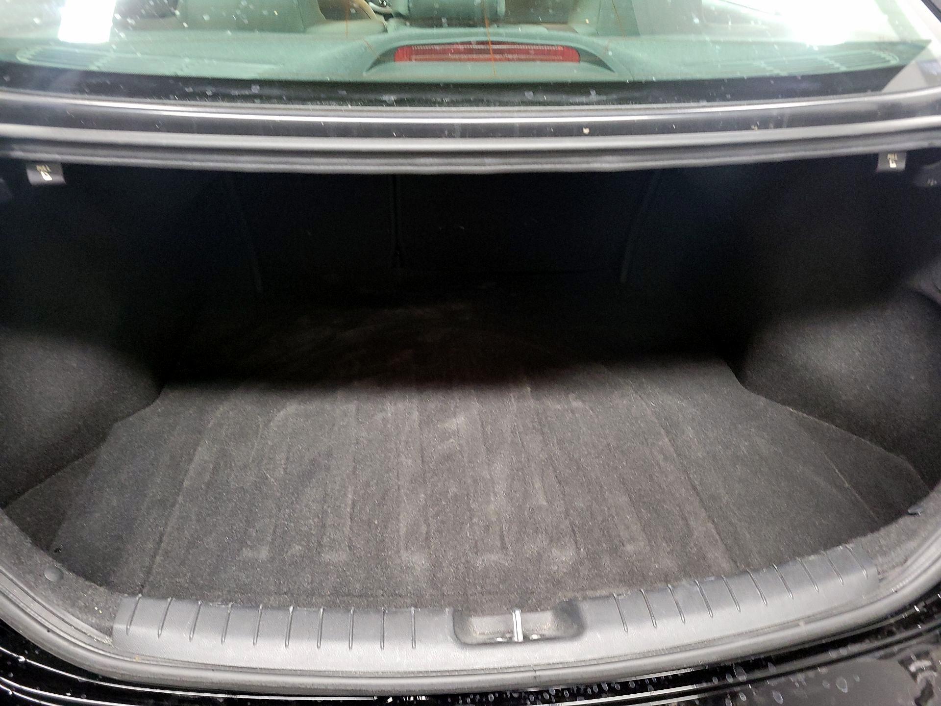 Thumbnail: 2017 Hyundai Elantra - 20