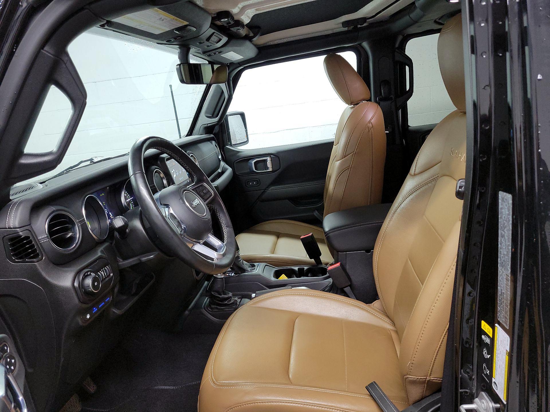 Thumbnail: 2022 Jeep Wrangler - 11