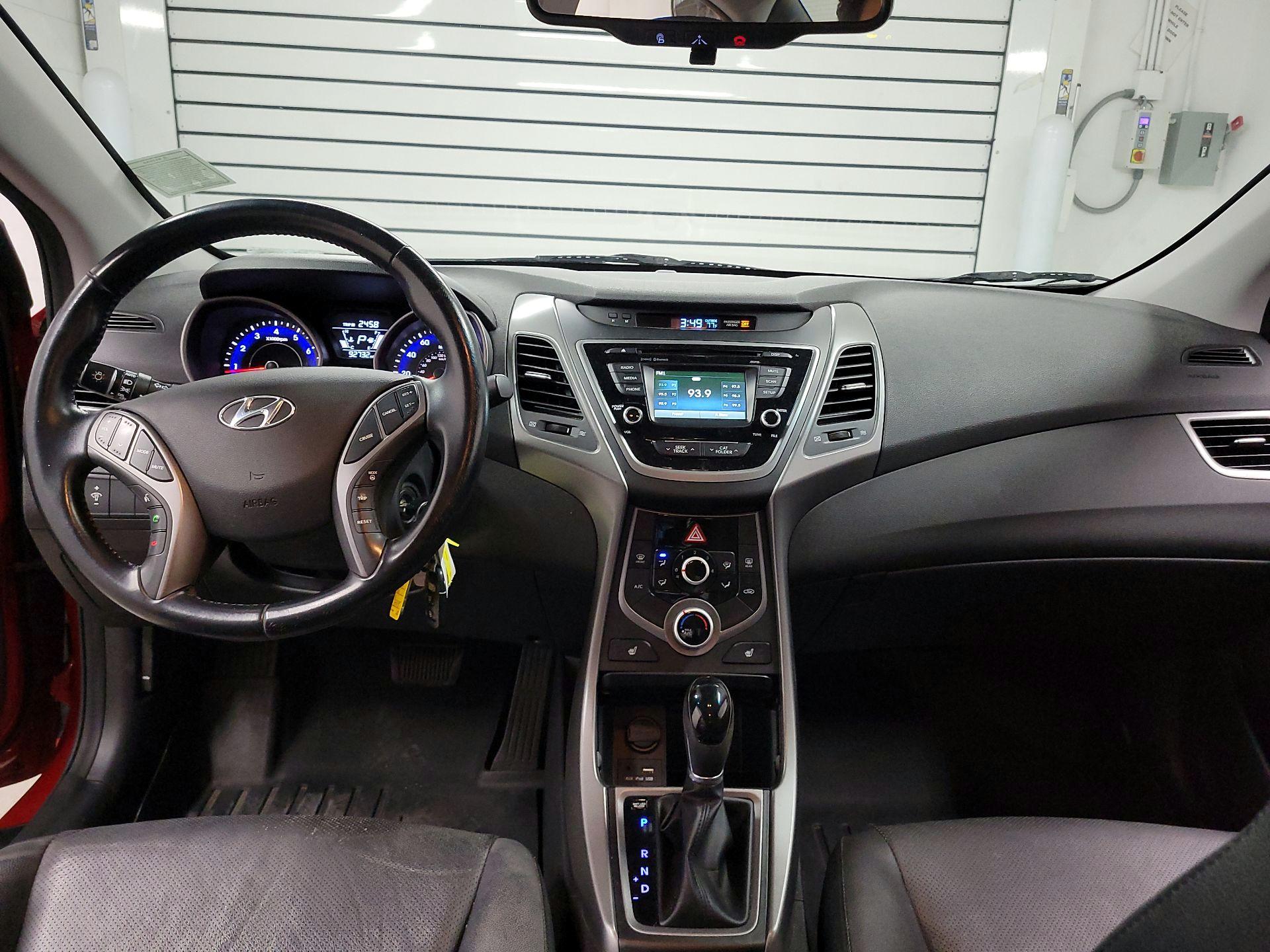 Thumbnail: 2015 Hyundai Elantra - 9