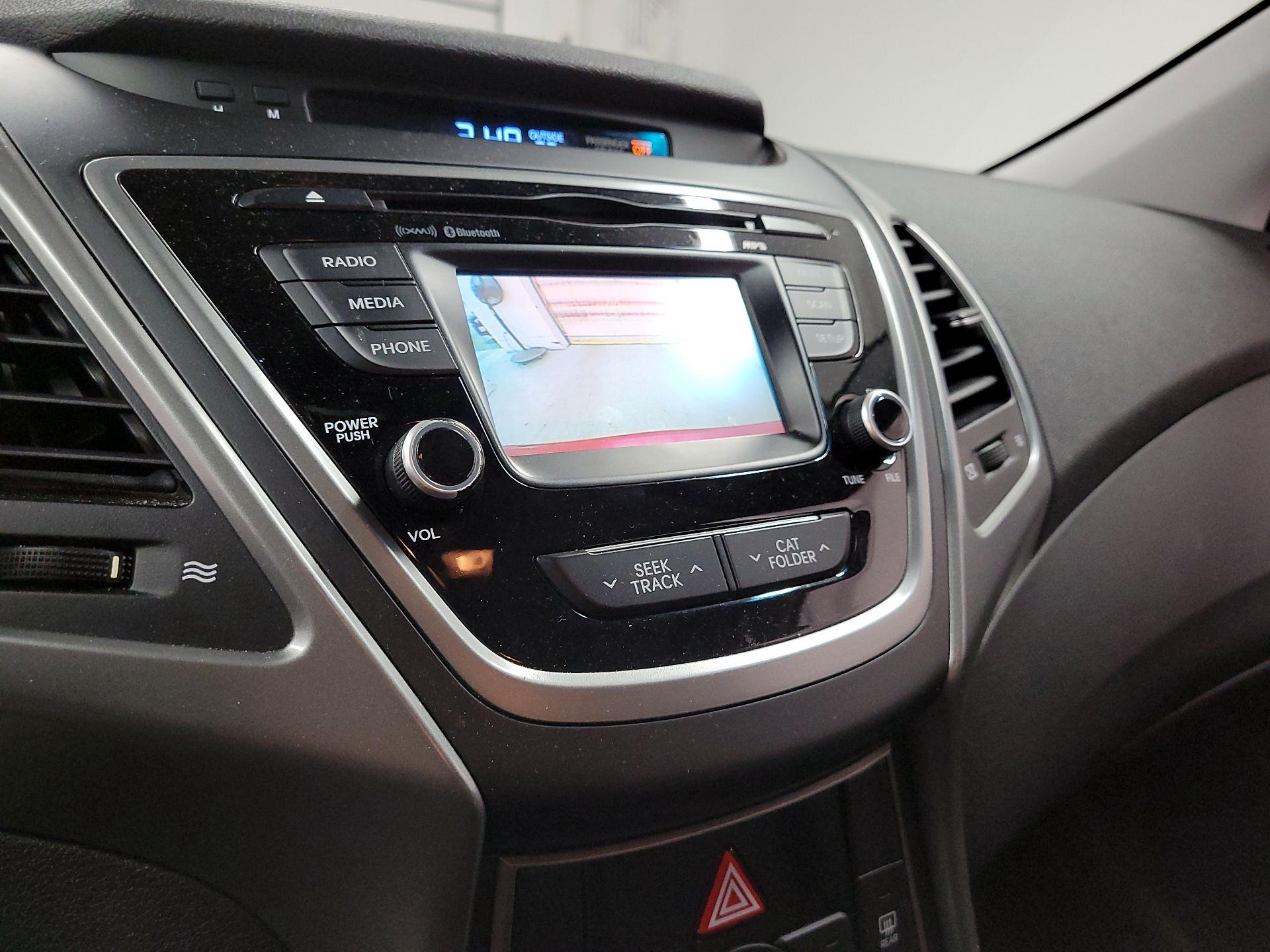 Thumbnail: 2015 Hyundai Elantra - 14