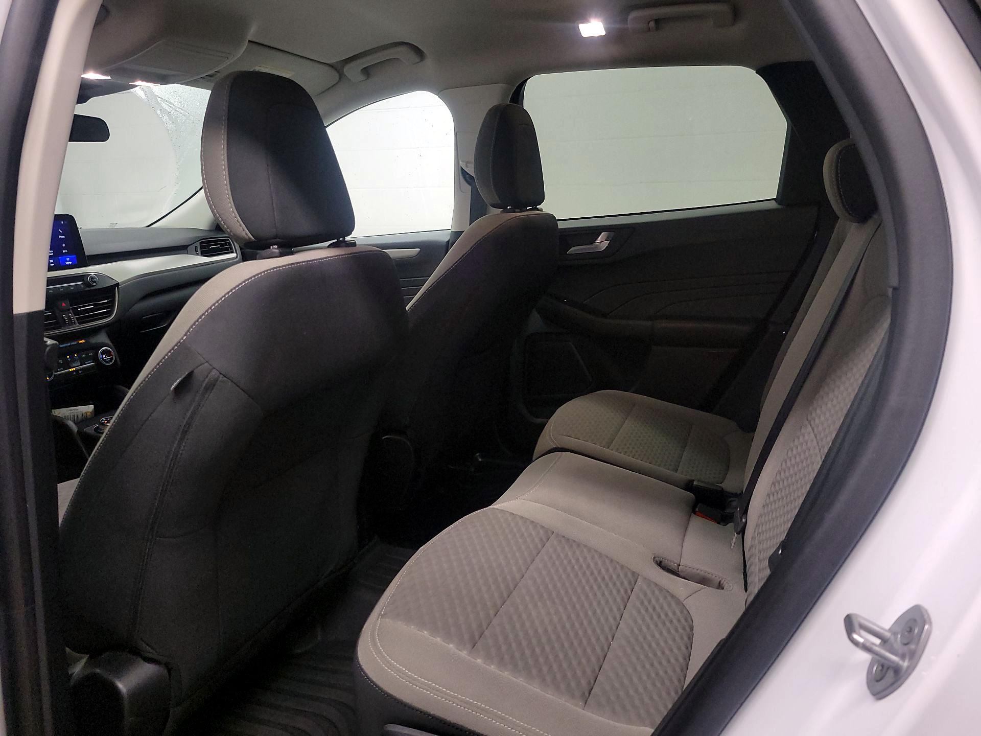 Thumbnail: 2021 Ford Escape - 18