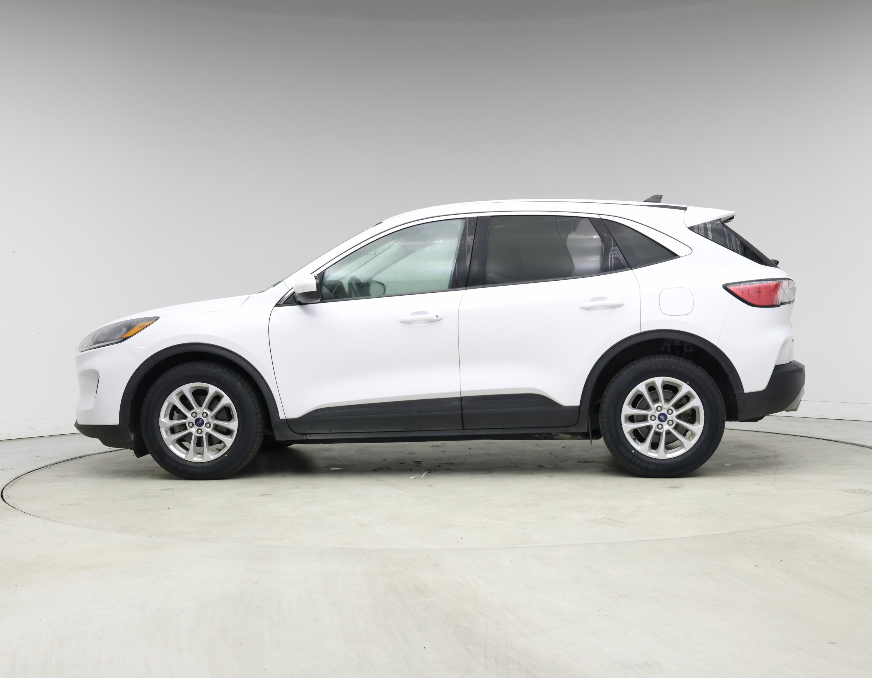 Thumbnail: 2021 Ford Escape - 3