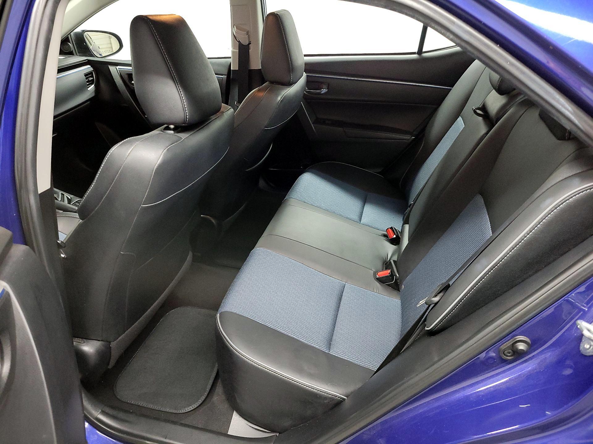 Thumbnail: 2015 Toyota Corolla - 19