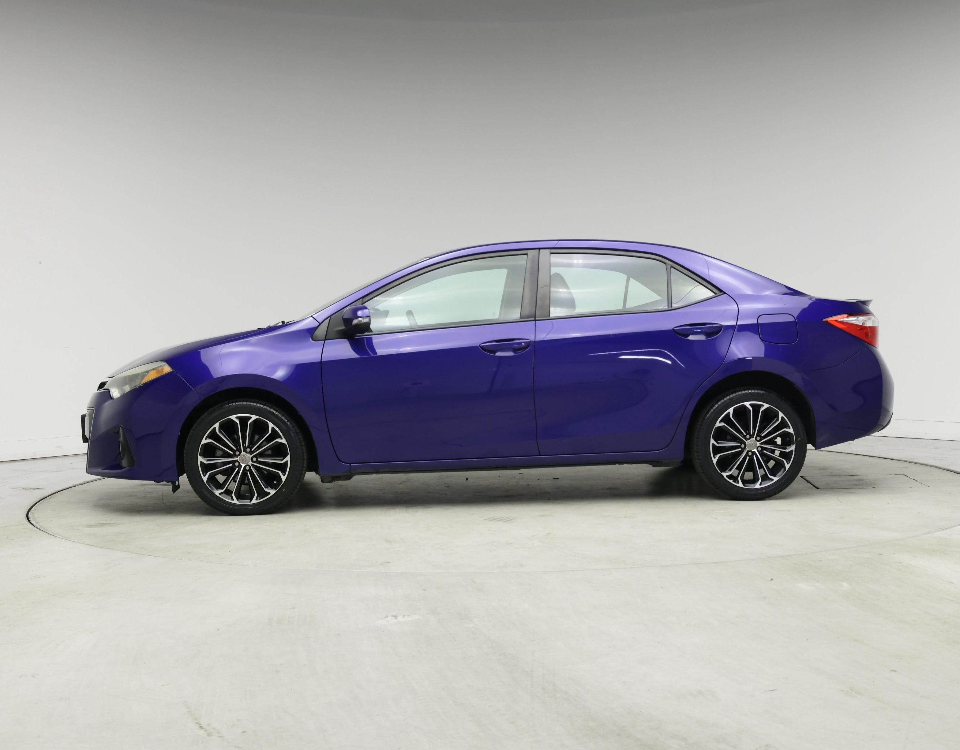 Thumbnail: 2015 Toyota Corolla - 3