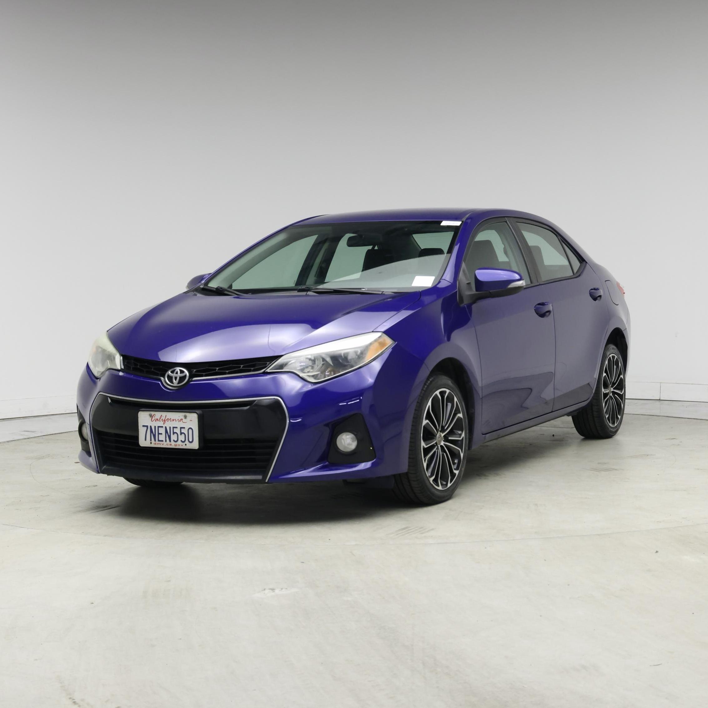 Thumbnail: 2015 Toyota Corolla - 4