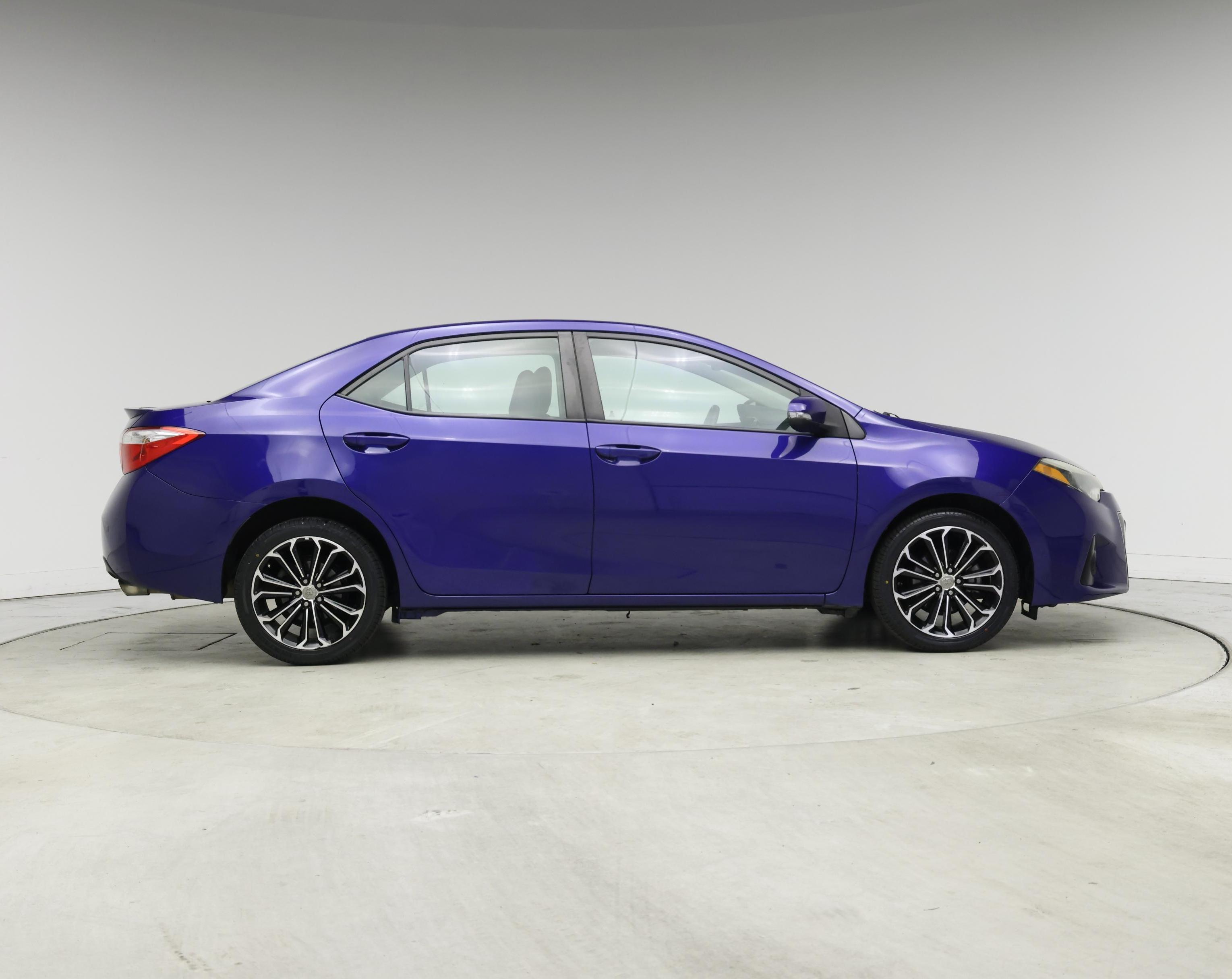 Thumbnail: 2015 Toyota Corolla - 7
