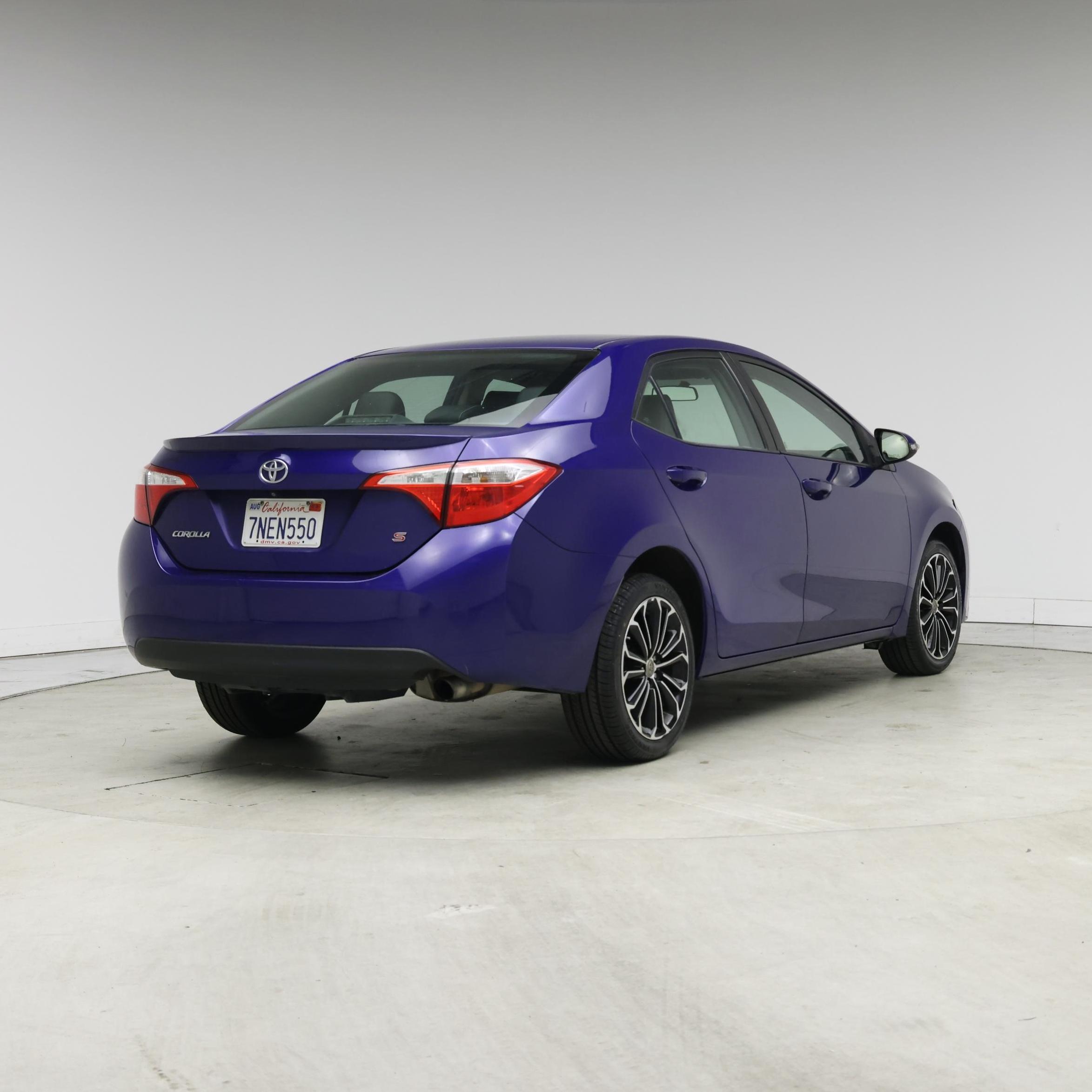 Thumbnail: 2015 Toyota Corolla - 8