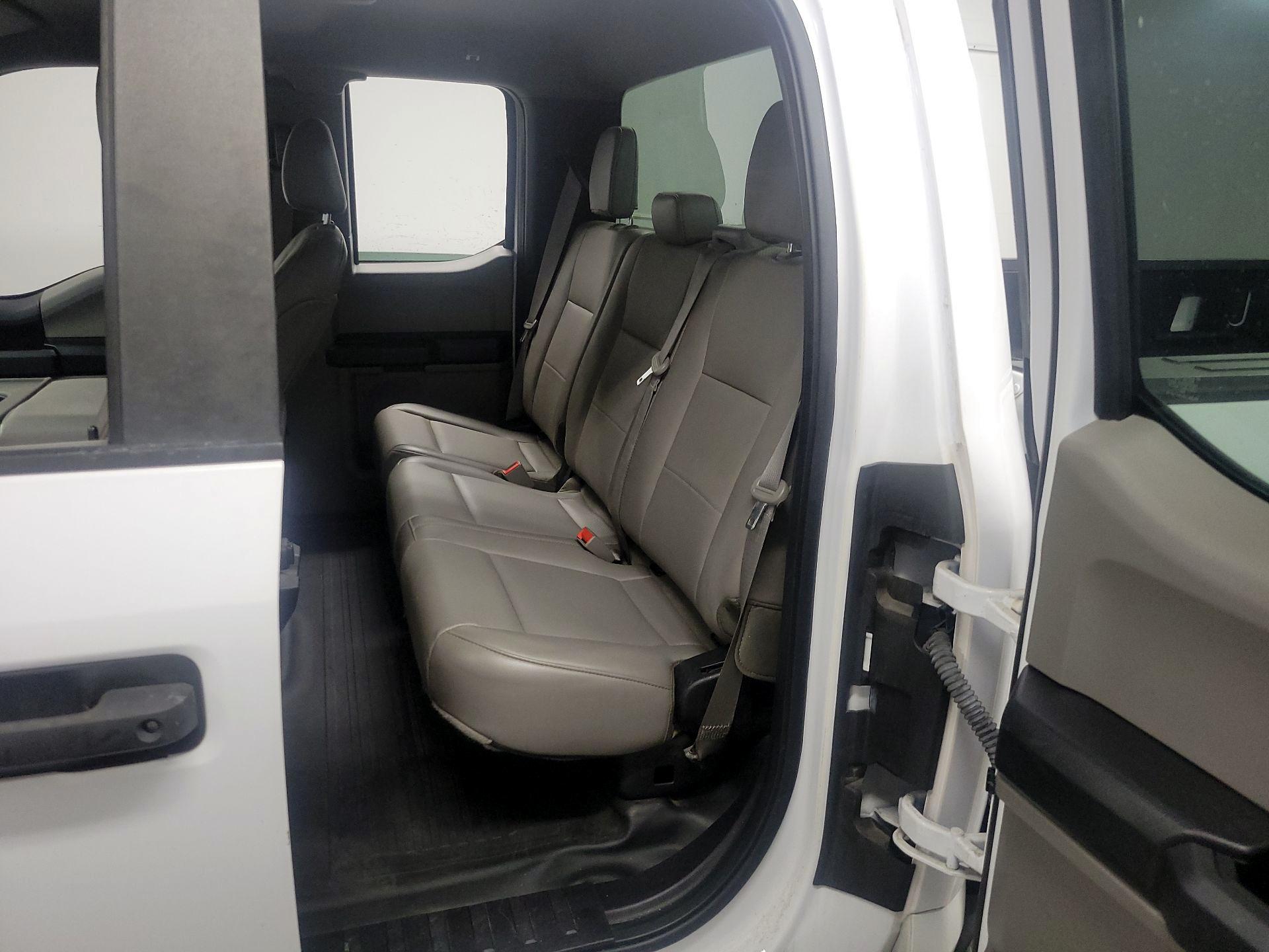 Thumbnail: 2018 Ford F-150 - 16