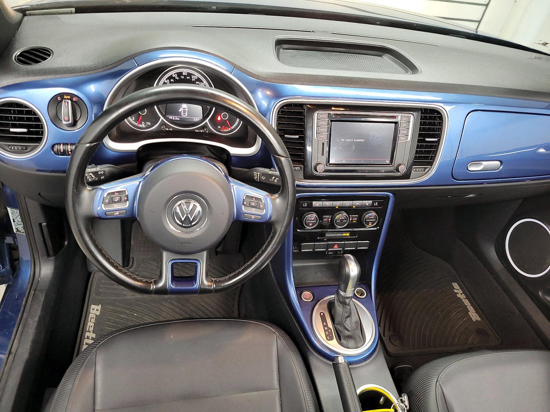 Thumbnail: 2018 Volkswagen Beetle - 9