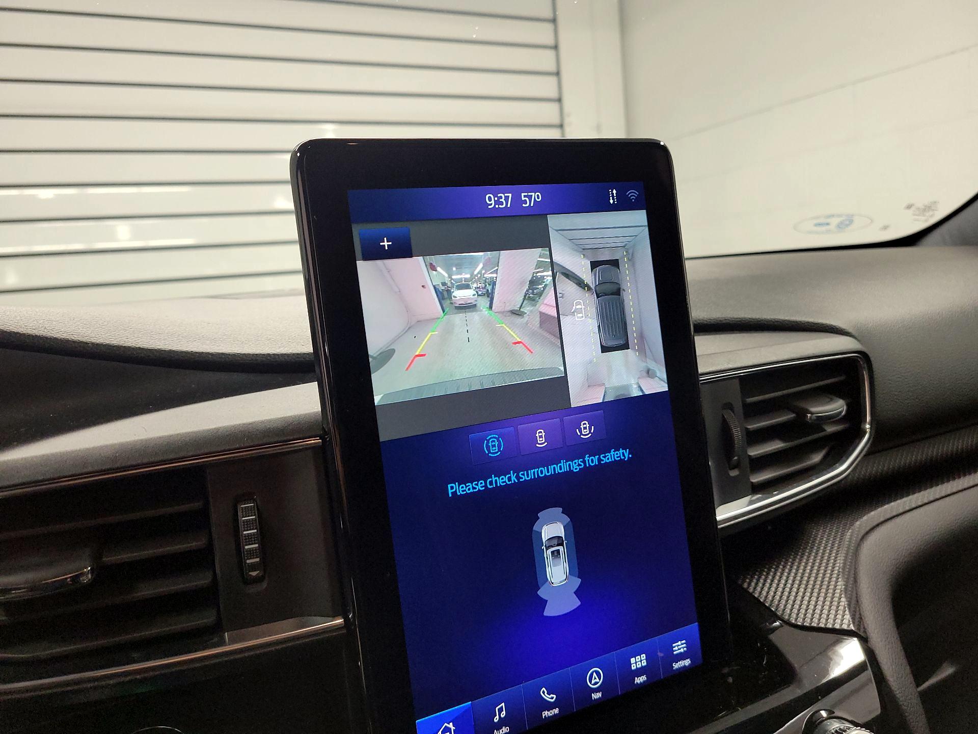 Thumbnail: 2021 Ford Explorer - 13