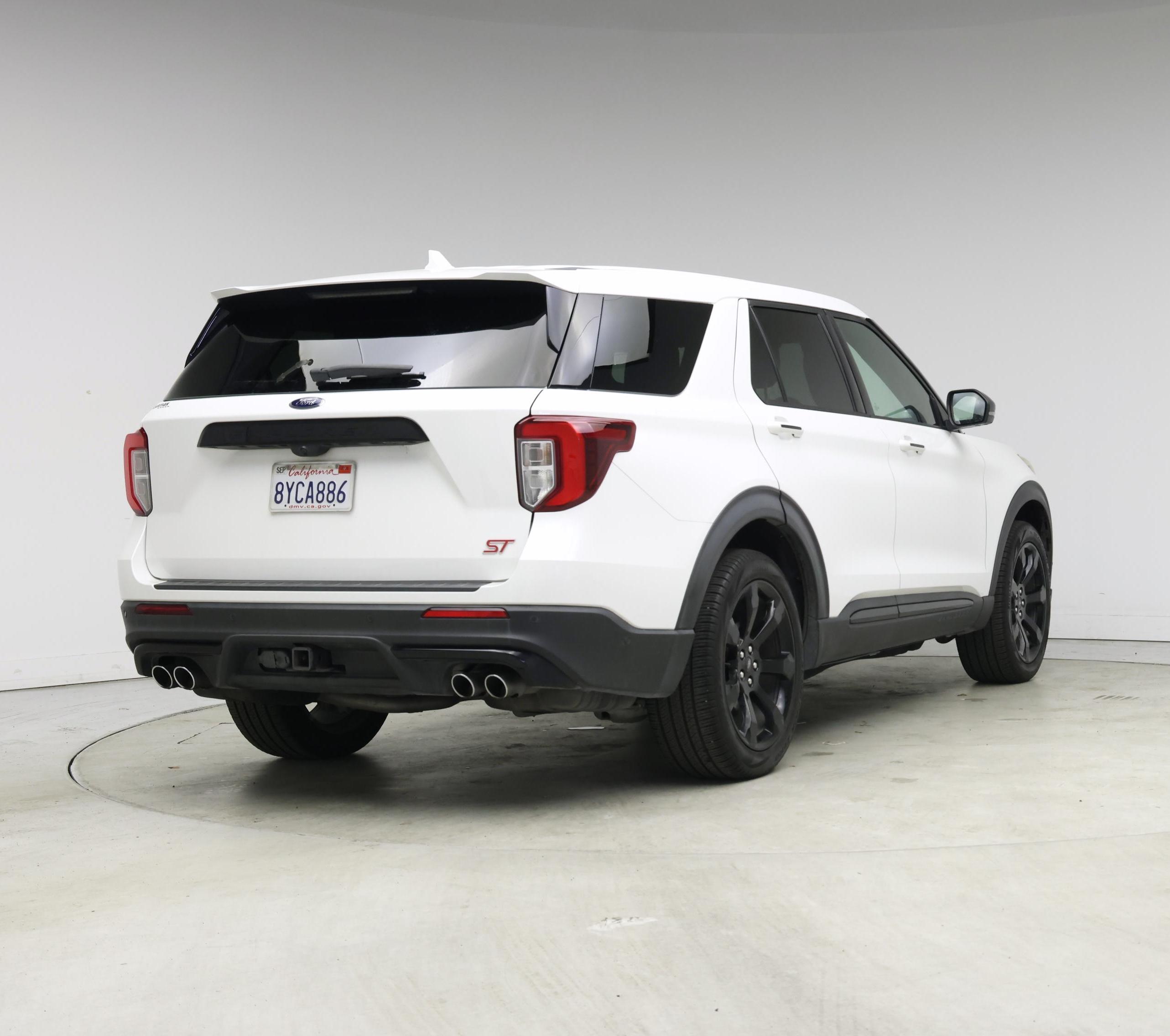 Thumbnail: 2021 Ford Explorer - 8